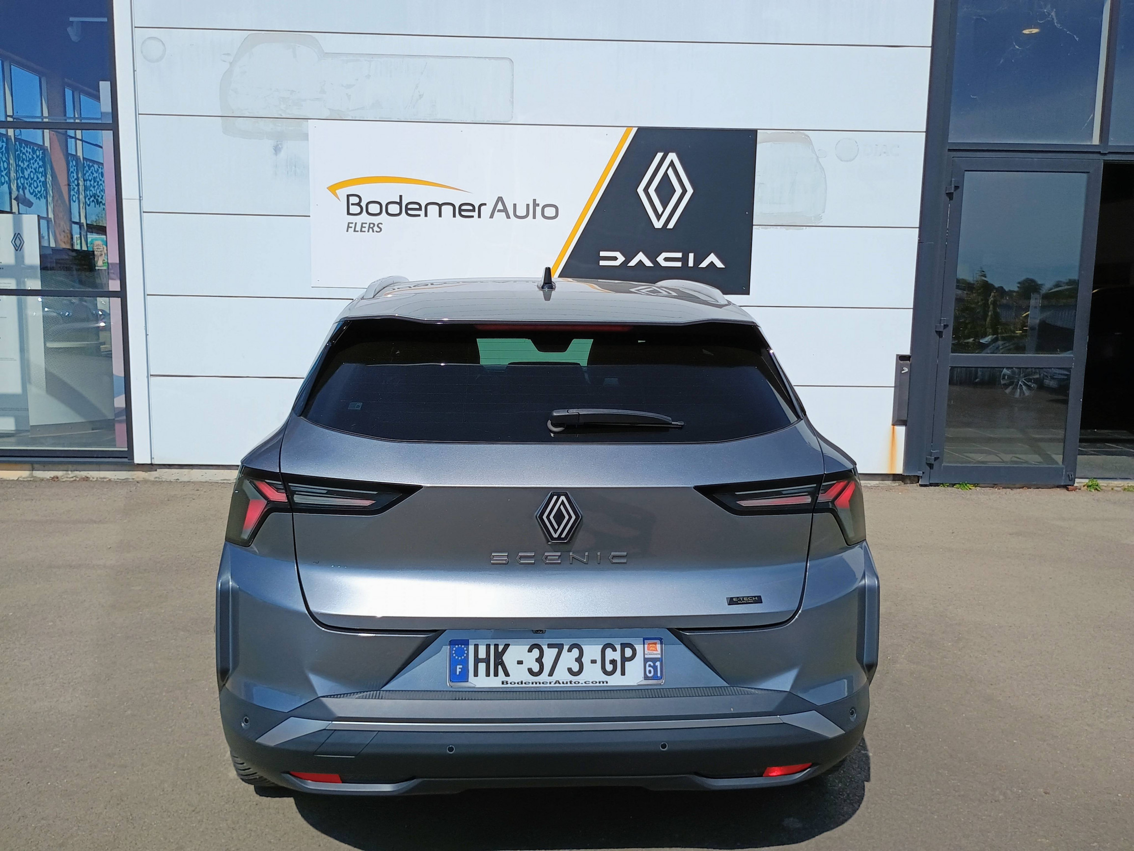 Vente en ligne Renault Scenic E-Tech Scenic E-Tech électrique 220 ch grande autonomie au prix de 51 980 €