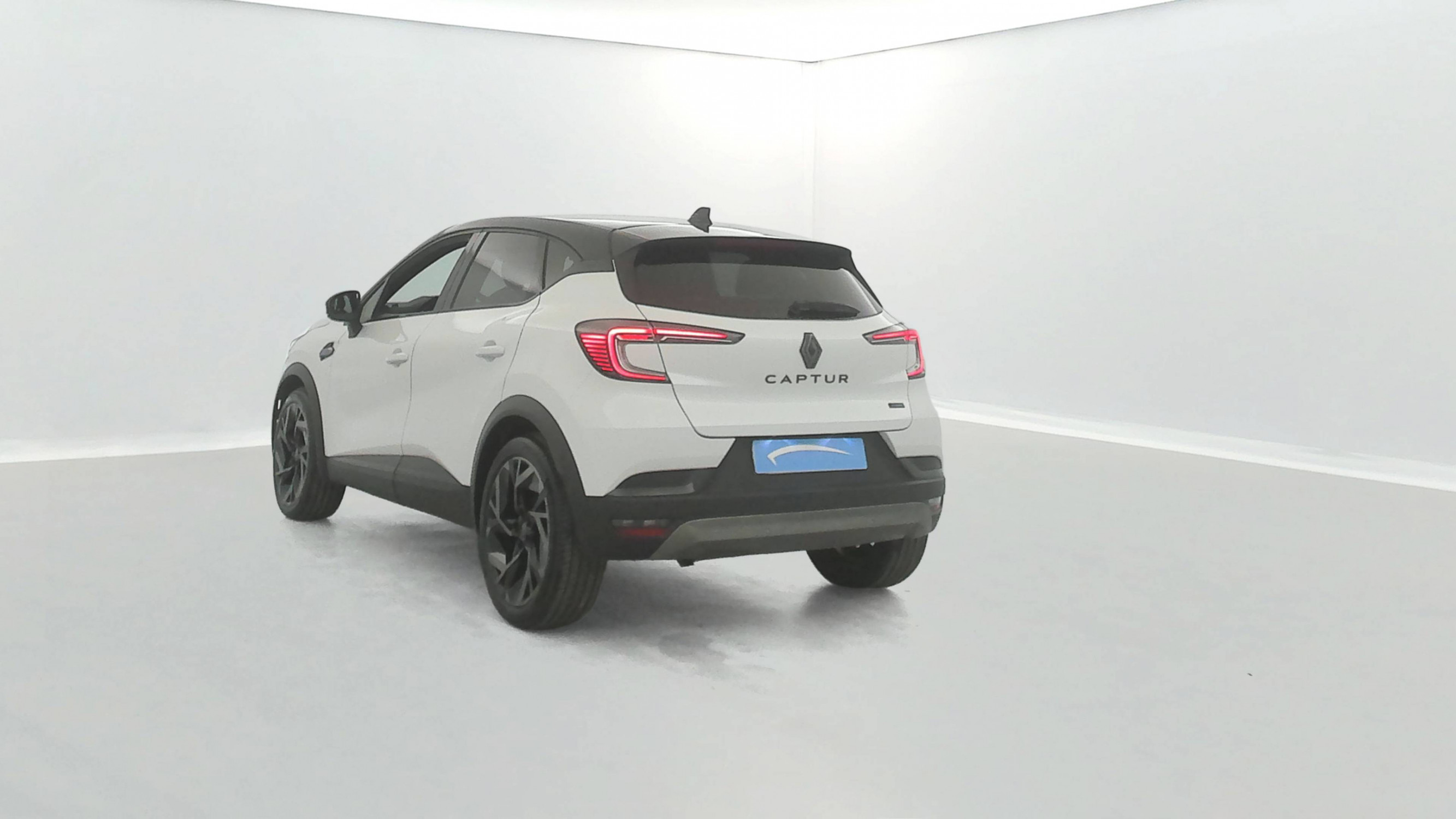Vente en ligne Renault Captur  E-Tech full hybrid 145 ch au prix de 25 790 €