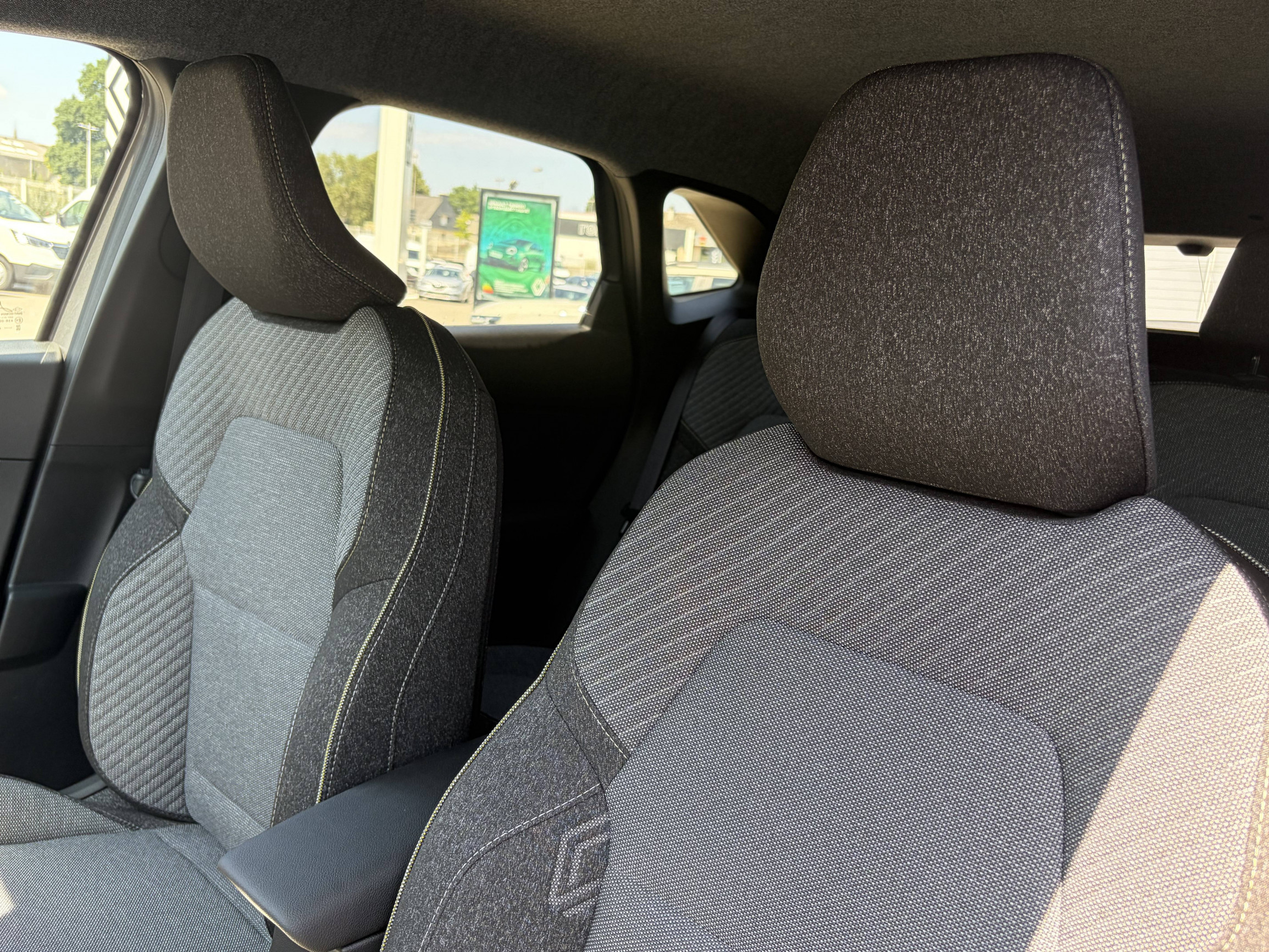 Vente en ligne Renault Symbioz  E-Tech full hybrid 160 ch au prix de 33 690 €