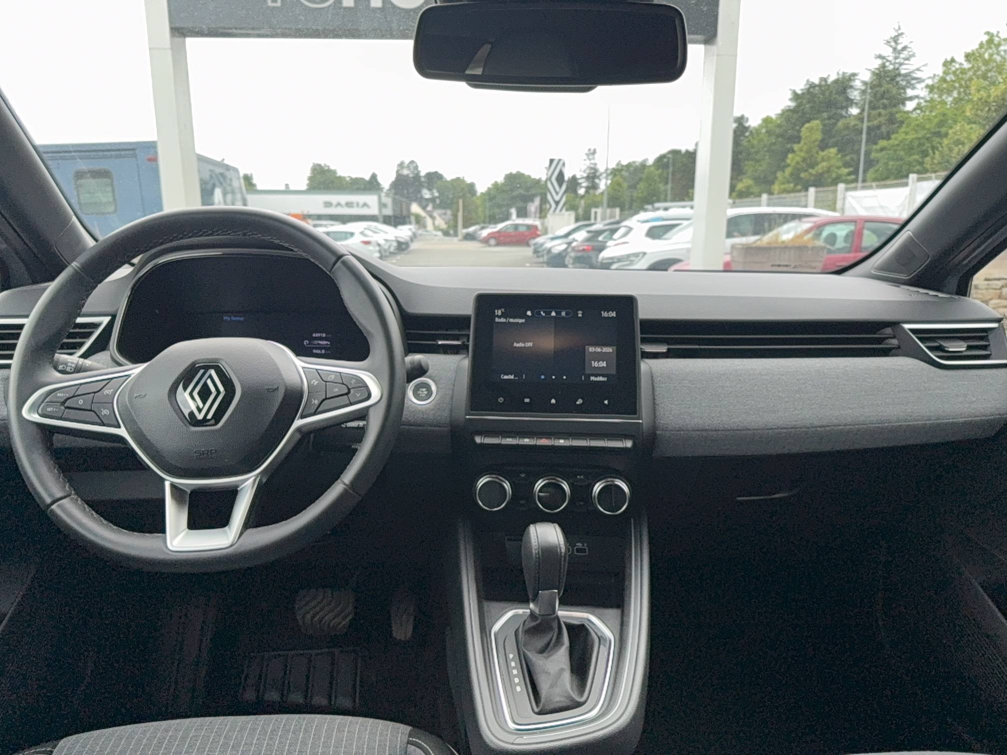 Vente en ligne Renault Clio 5 Clio E-Tech full hybrid 145 au prix de 18 490 €