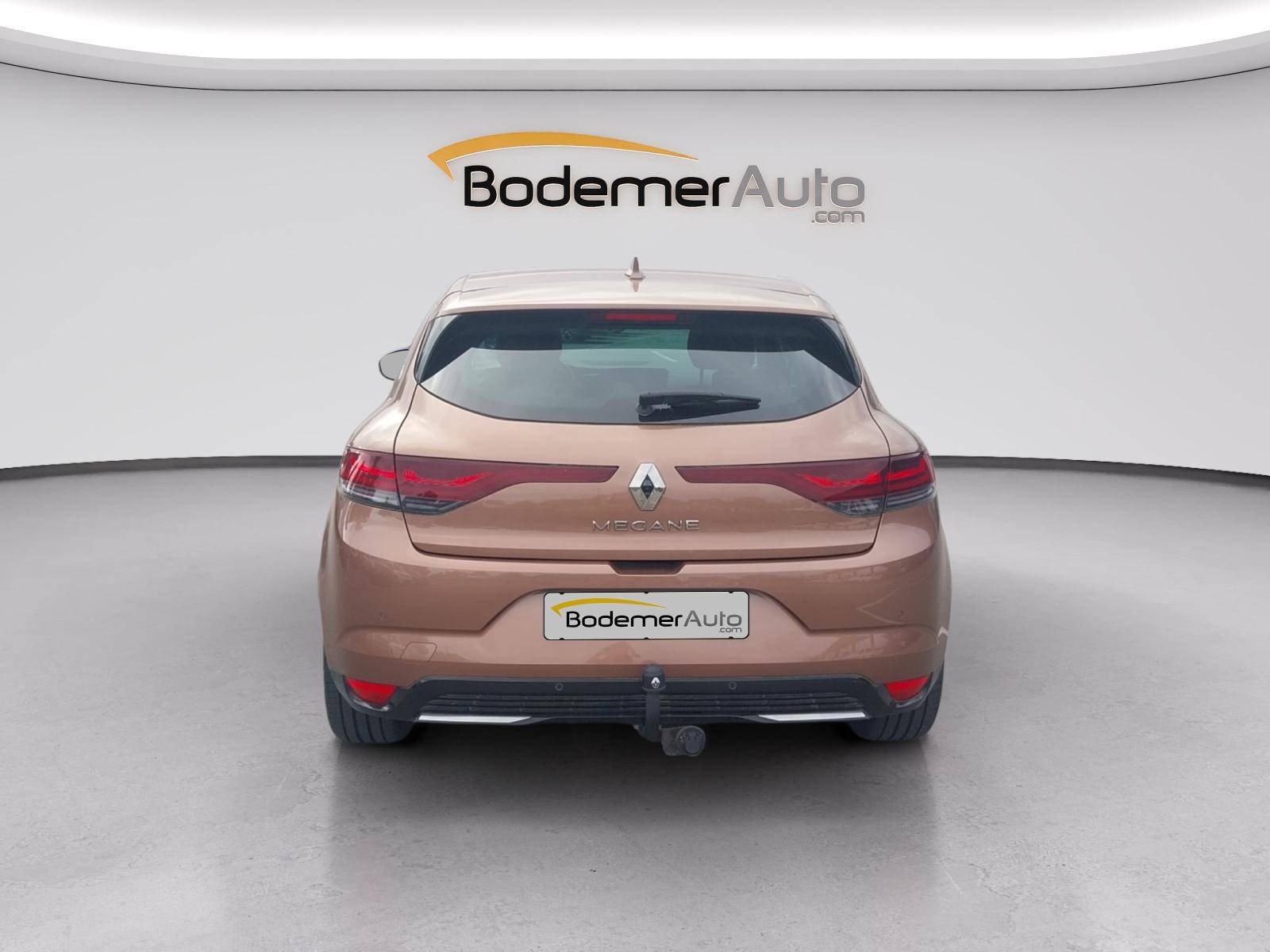 Vente en ligne Renault Megane 4 Mégane IV Berline Blue dCi 115 EDC au prix de 17 490 €