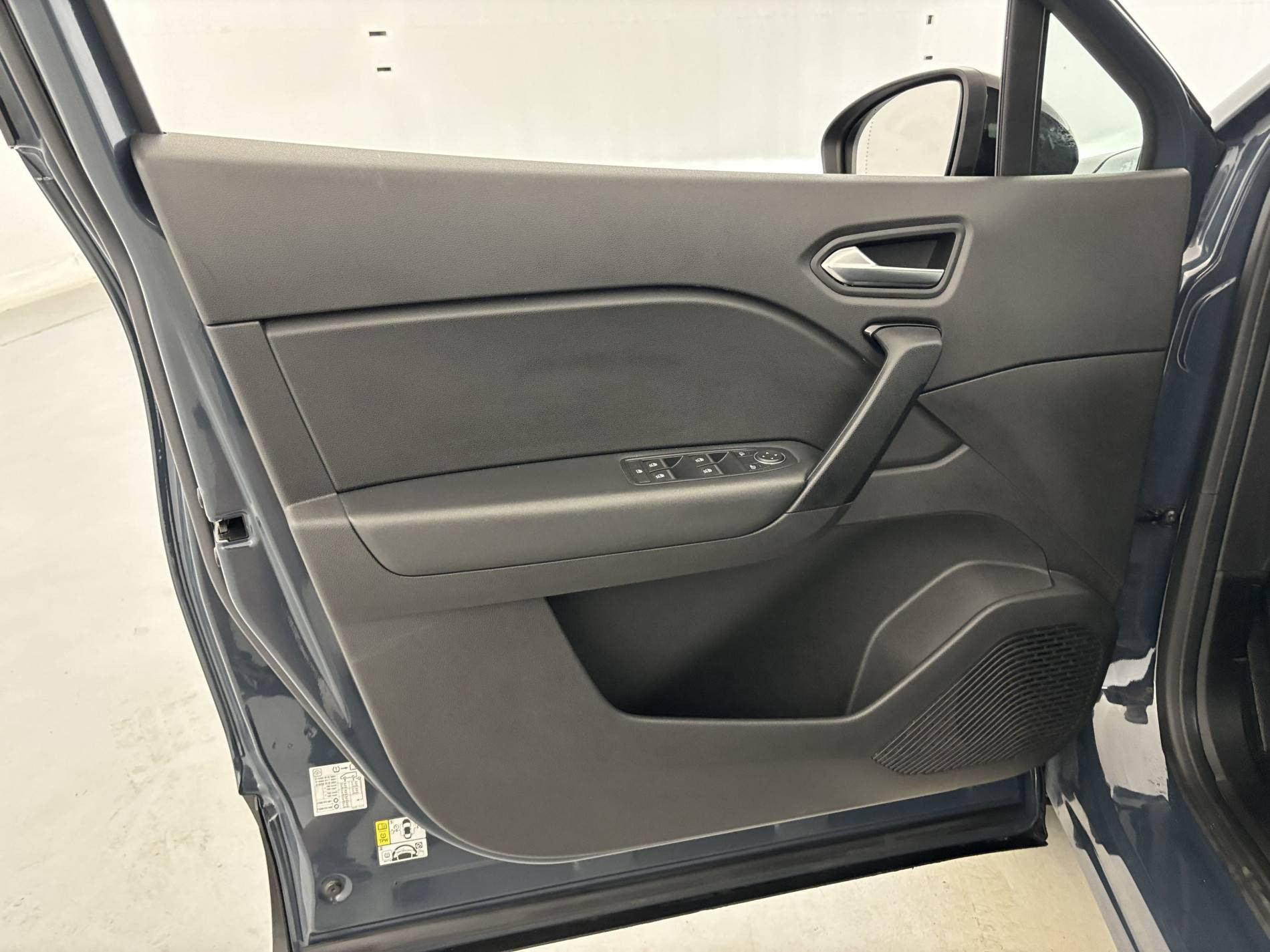 Vente en ligne Renault Captur  E-Tech 145 - 21 au prix de 16 990 €