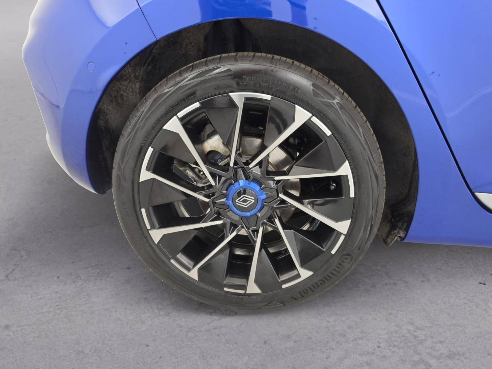Vente en ligne Renault Clio 5 Clio E-Tech full hybrid 145 au prix de 21 990 €