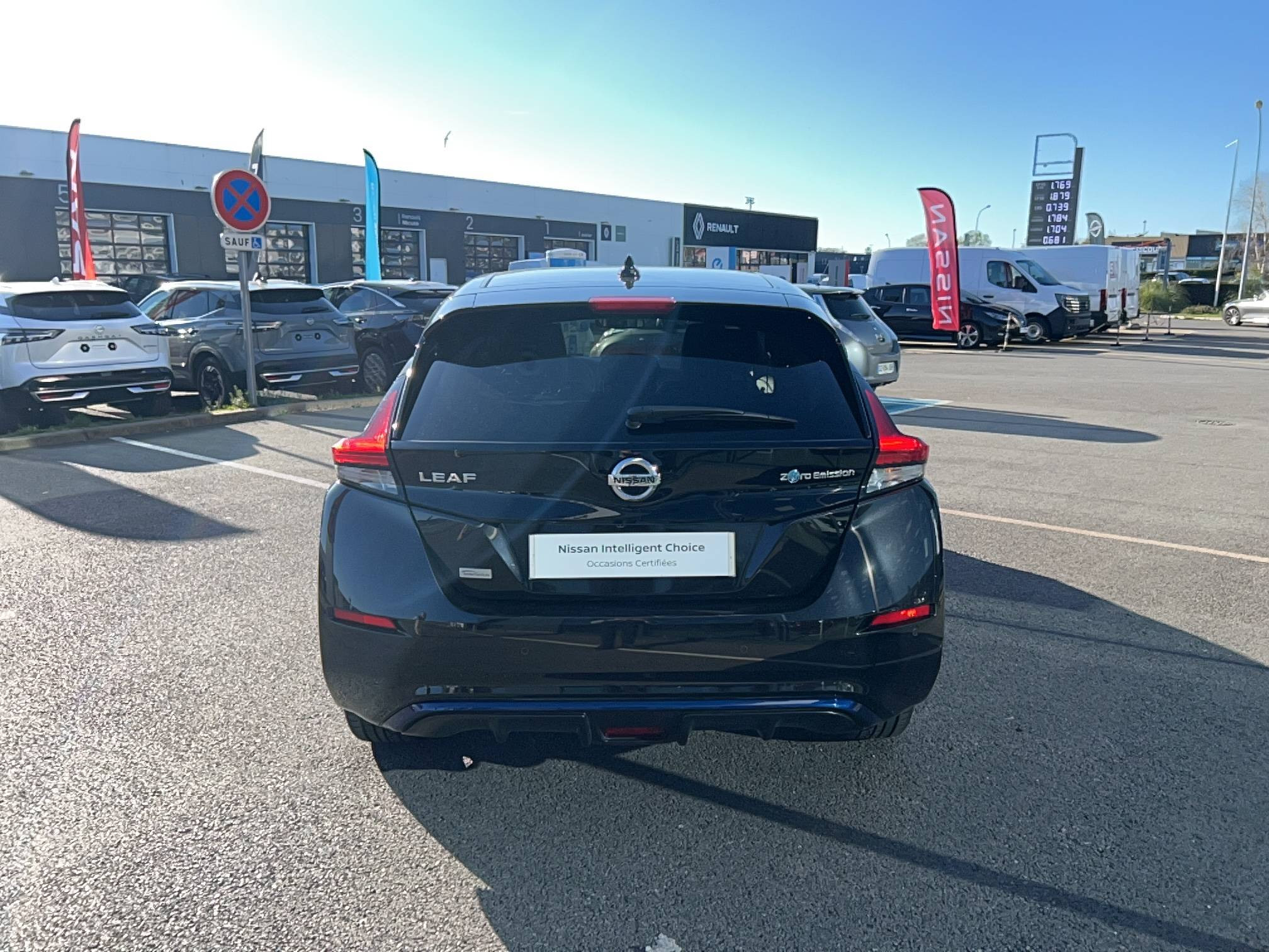 Vente en ligne Nissan Leaf Leaf Electrique 40kWh au prix de 15 990 €