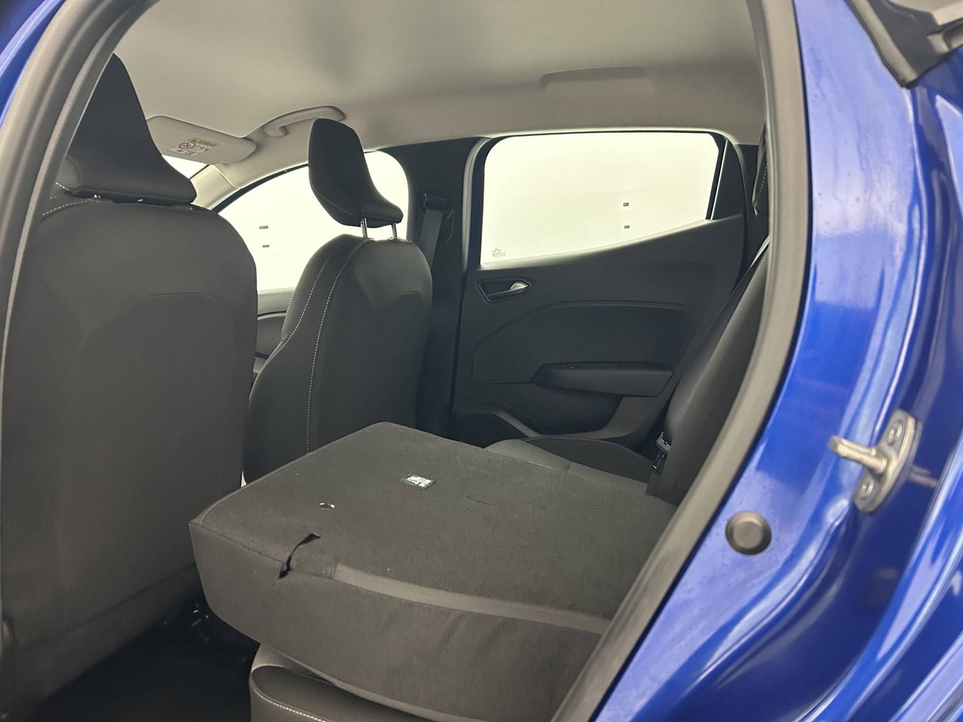 Vente en ligne Renault Clio 5 Clio TCe 90 au prix de 15 990 €
