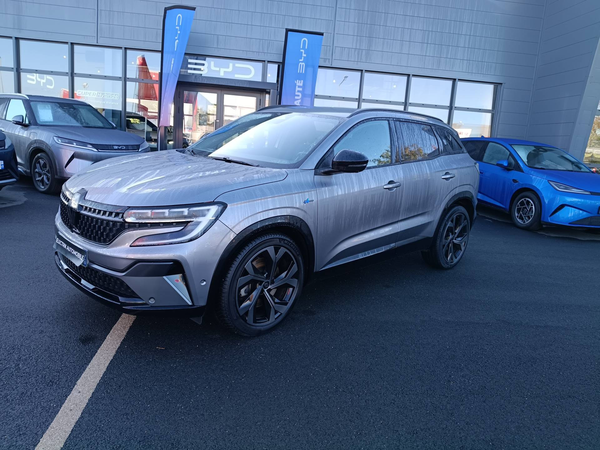 Renault Austral  E-Tech hybrid 200 occasion de 2023 en vente à Angers
