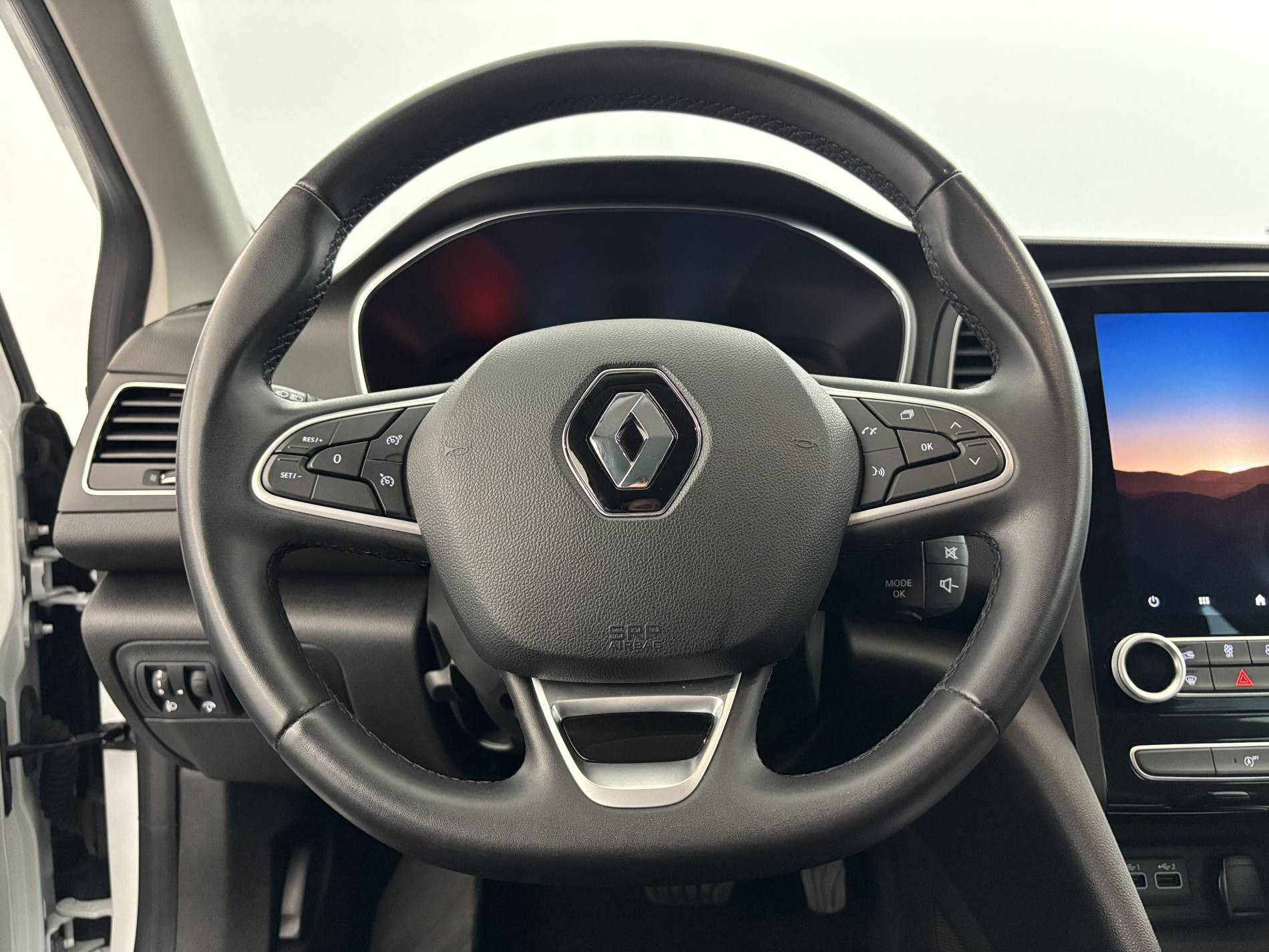 Vente en ligne Renault Megane 4 Estate  Blue dCi 115 EDC au prix de 18 450 €