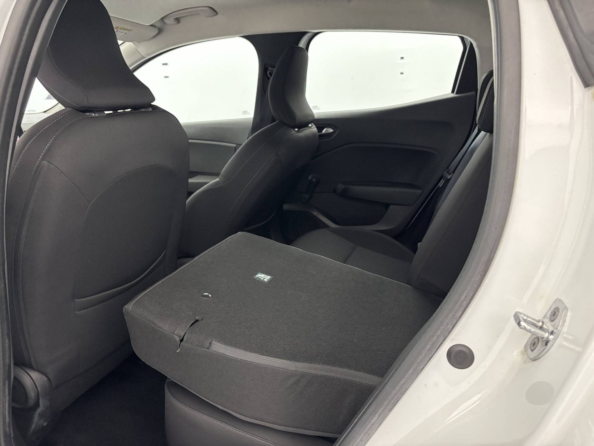 Vente en ligne Renault Clio 5 Clio Blue dCi 100 - 21N au prix de 15 390 €