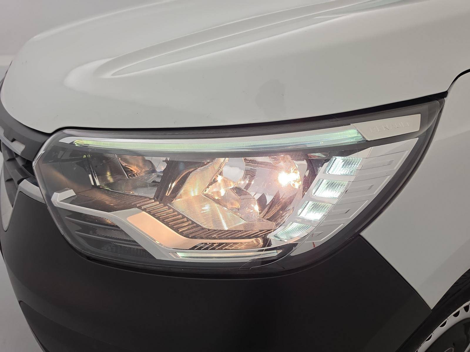 Vente en ligne Renault Express Van  BLUE DCI 95 - 22 au prix de 13 291 €