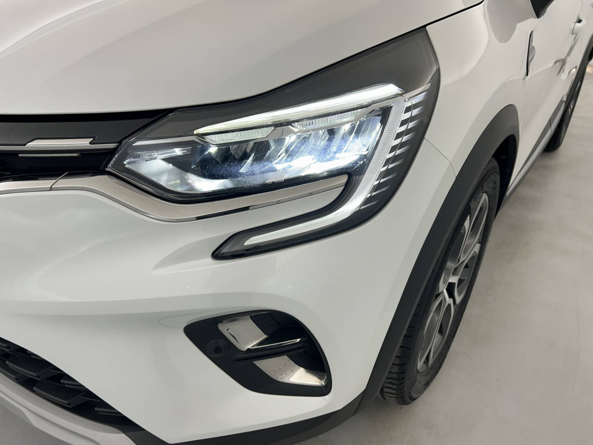 Vente en ligne Renault Captur  E-Tech Plug-in 160 au prix de 16 491 €