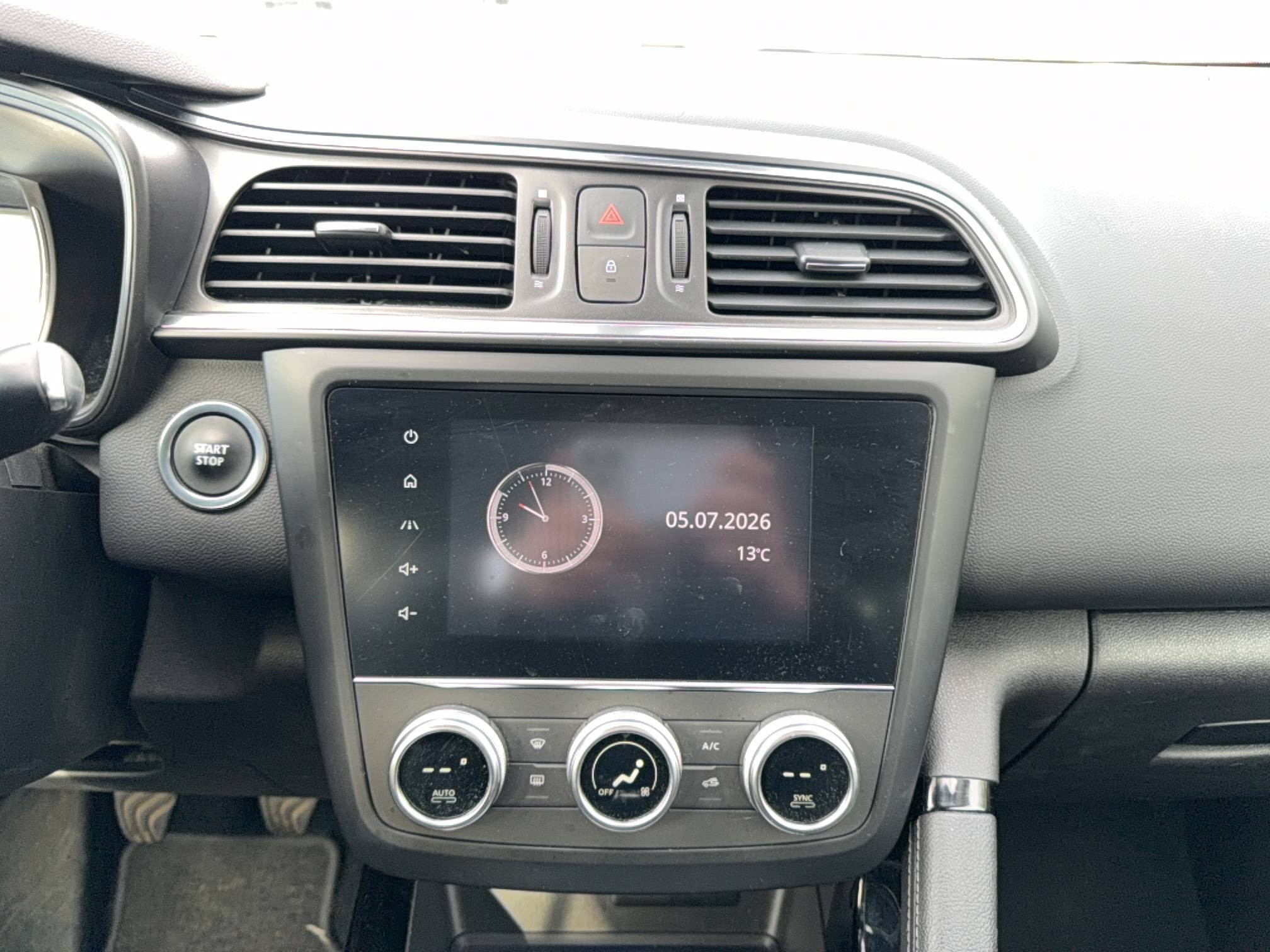 Vente en ligne Renault Kadjar  Blue dCi 115 au prix de 14 990 €
