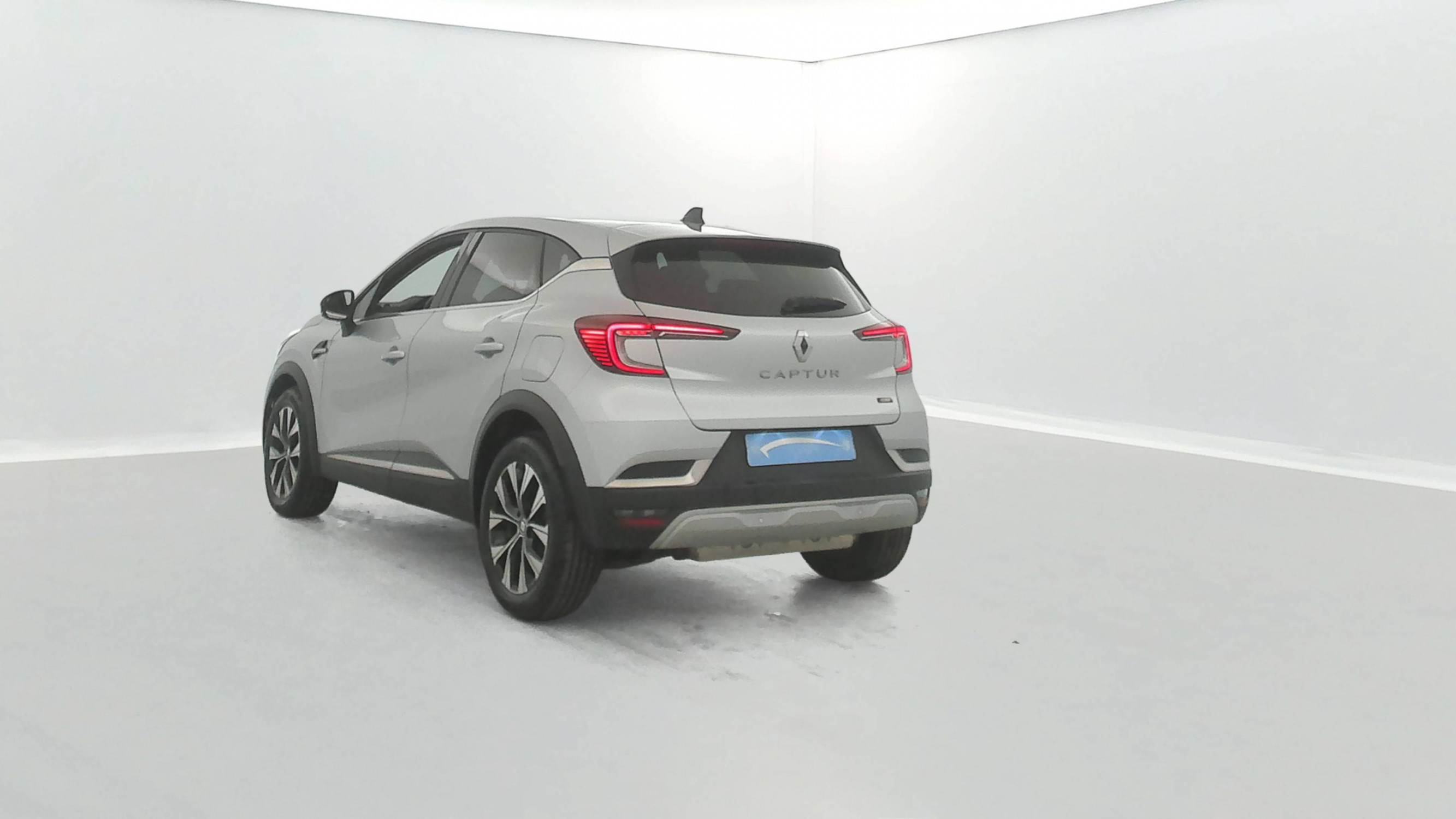 Vente en ligne Renault Captur  E-Tech hybride rechargeable 160 au prix de 20 990 €