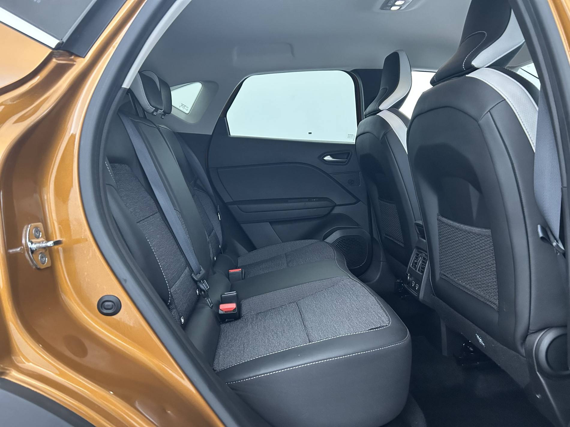 Vente en ligne Renault Captur  TCe 140 EDC - 21 au prix de 16 990 €