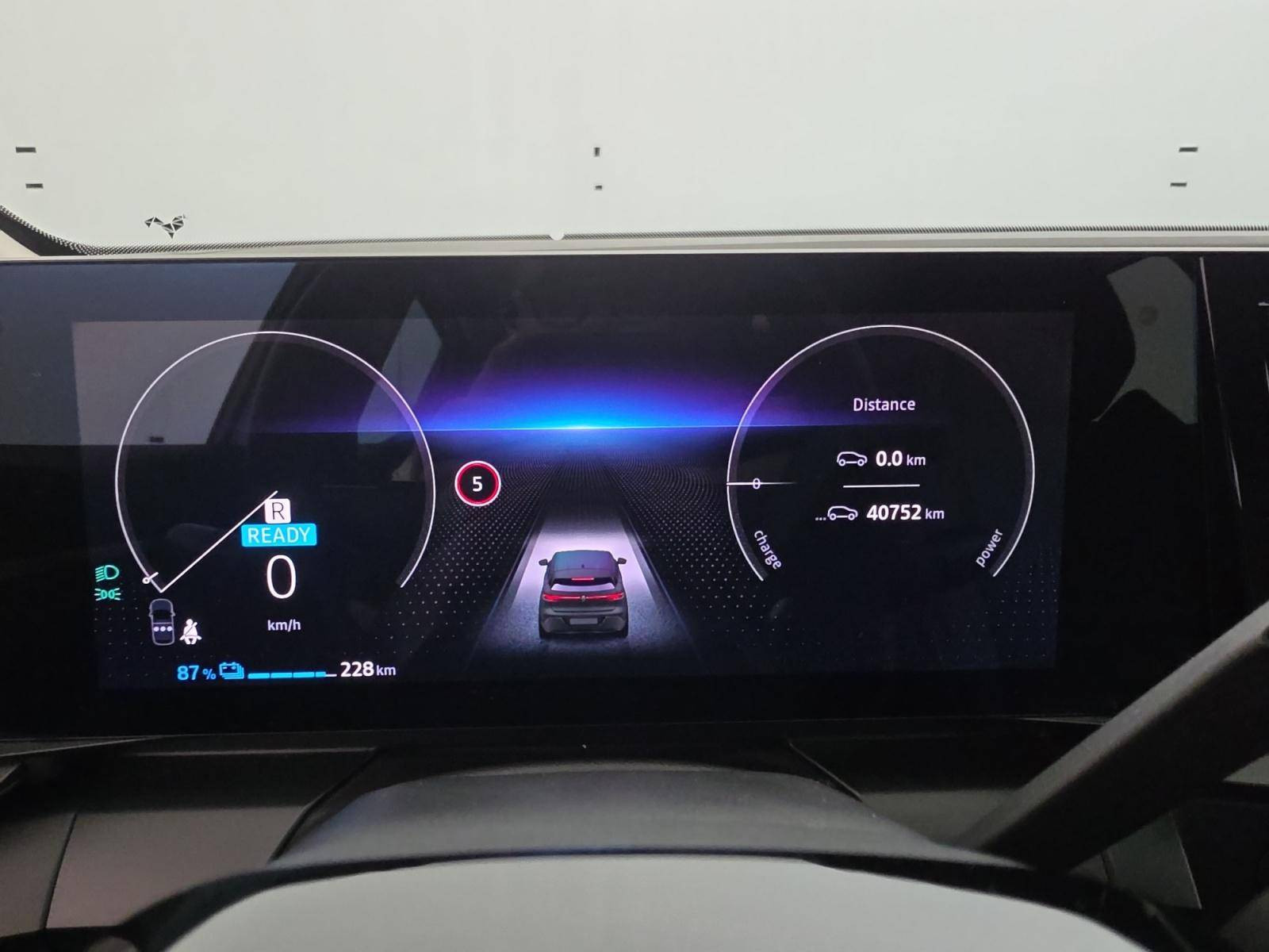 Vente en ligne Renault Megane E-Tech  EV40 130ch standard charge au prix de 18 990 €