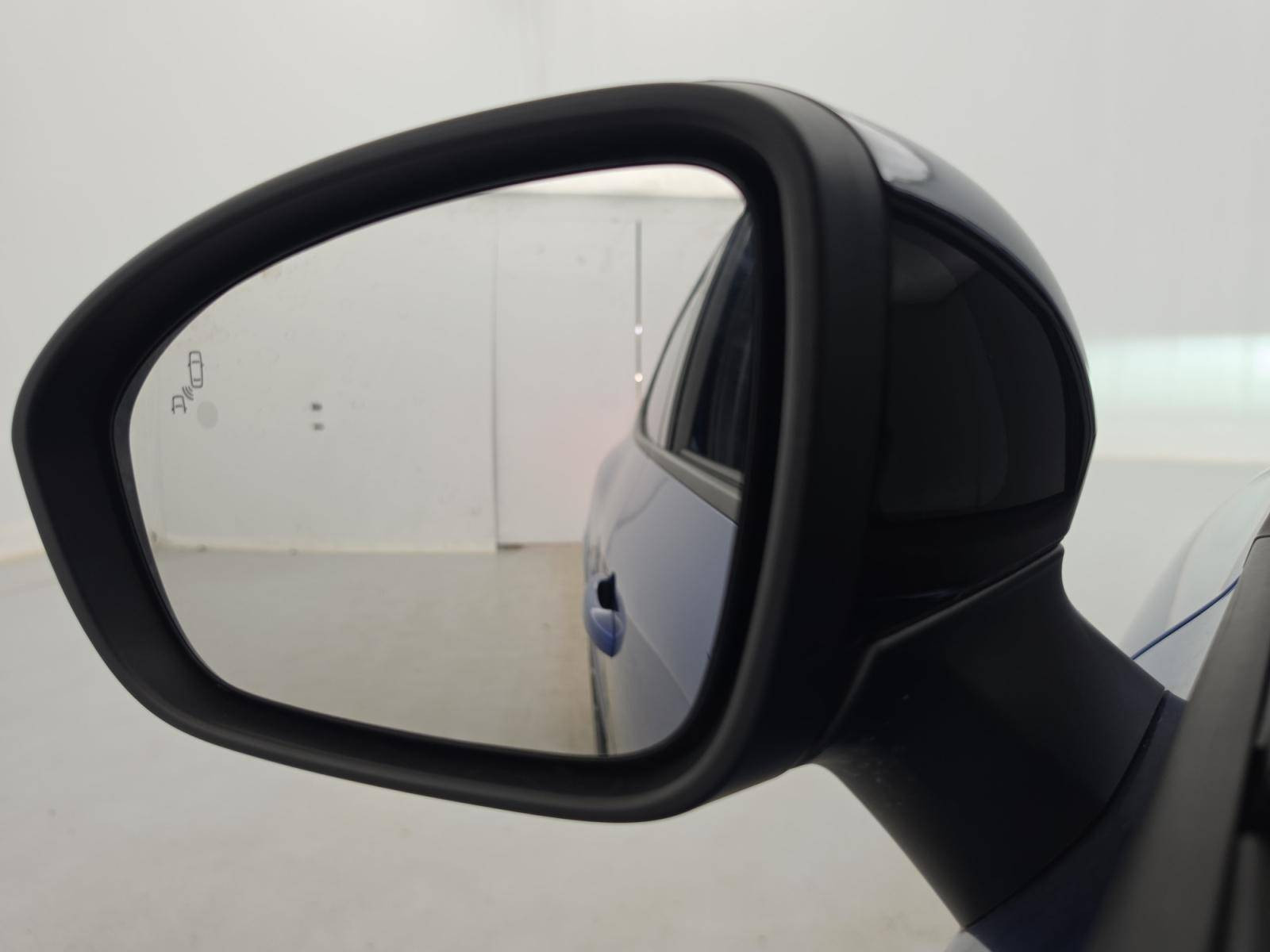 Vente en ligne Renault Clio 5 Clio E-Tech full hybrid 145 ch GSR2 au prix de 21 390 €