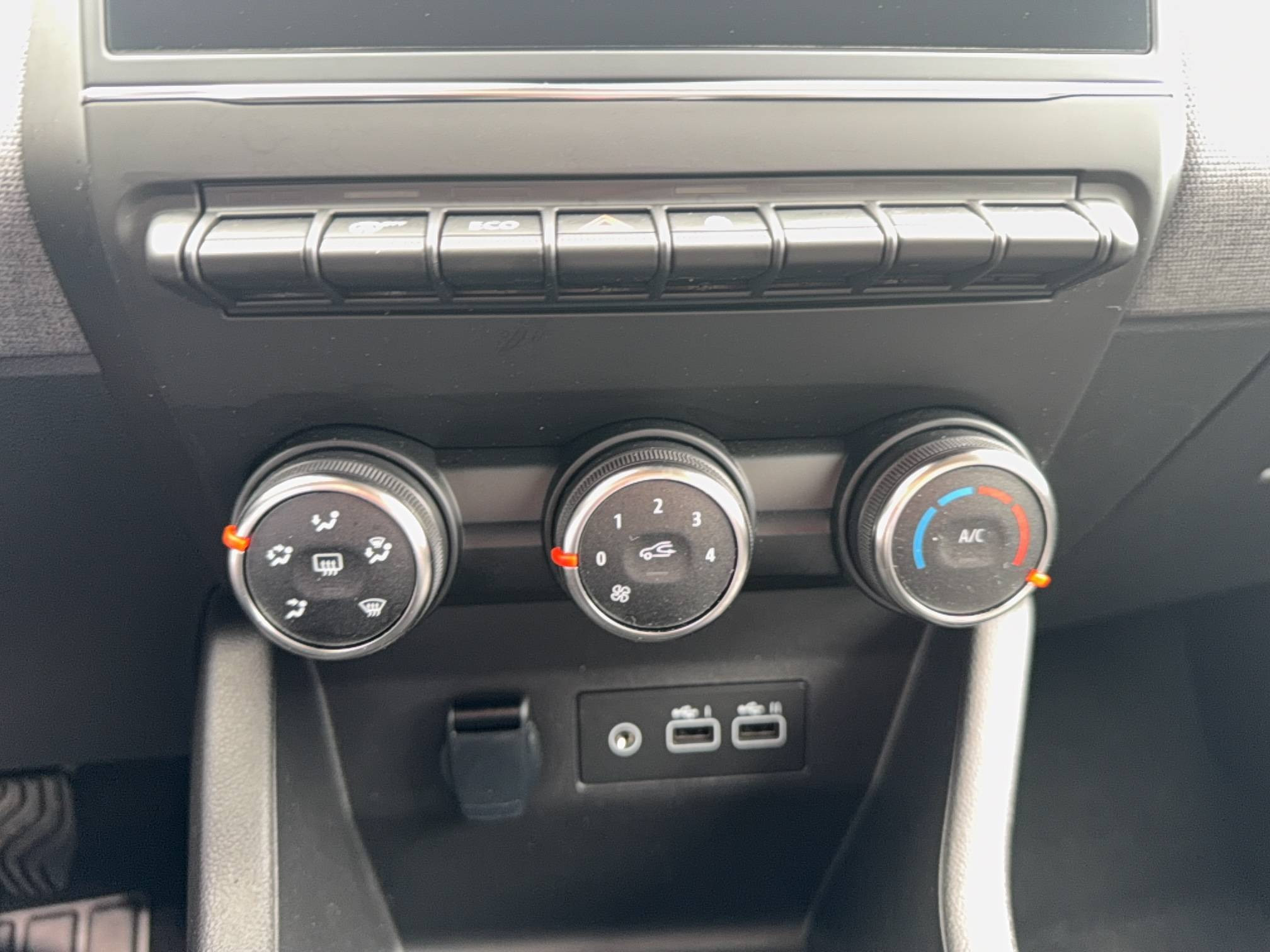 Vente en ligne Renault Clio 5 Clio TCe 100 GPL au prix de 14 990 €