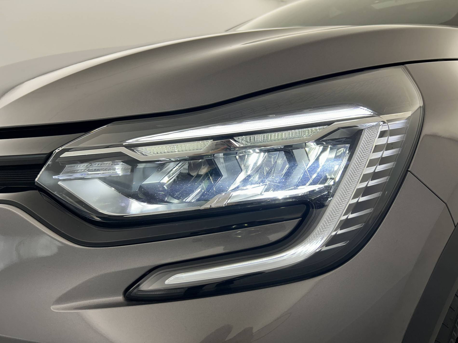 Vente en ligne Renault Captur  E-Tech full hybrid 145 au prix de 21 990 €