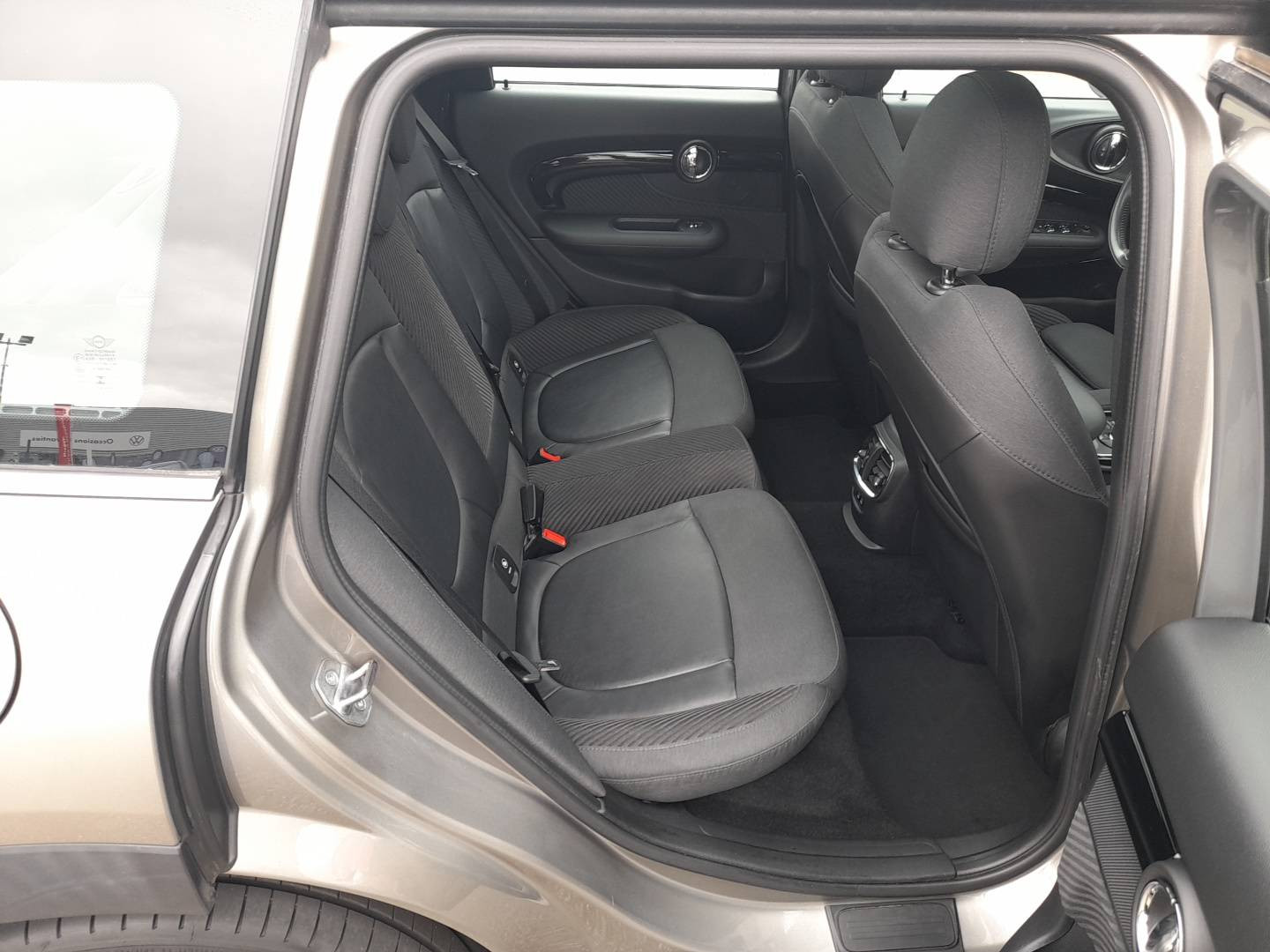 Vente en ligne Mini Clubman Clubman Cooper 136 ch BVA7 au prix de 17 900 €