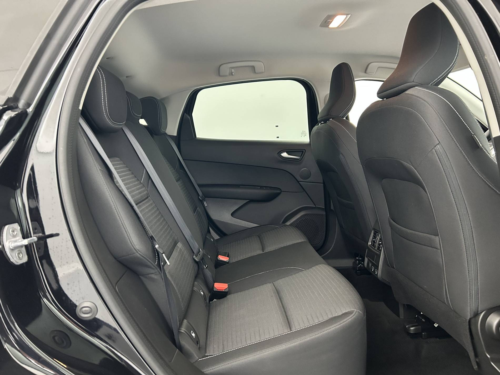 Vente en ligne Renault Arkana  mild hybrid 140 EDC FAP - 22 au prix de 19 990 €