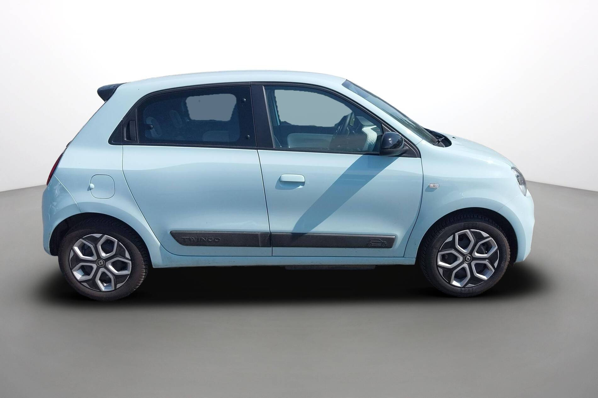 Vente en ligne Renault Twingo Electrique Twingo III E-Tech au prix de 12 990 €