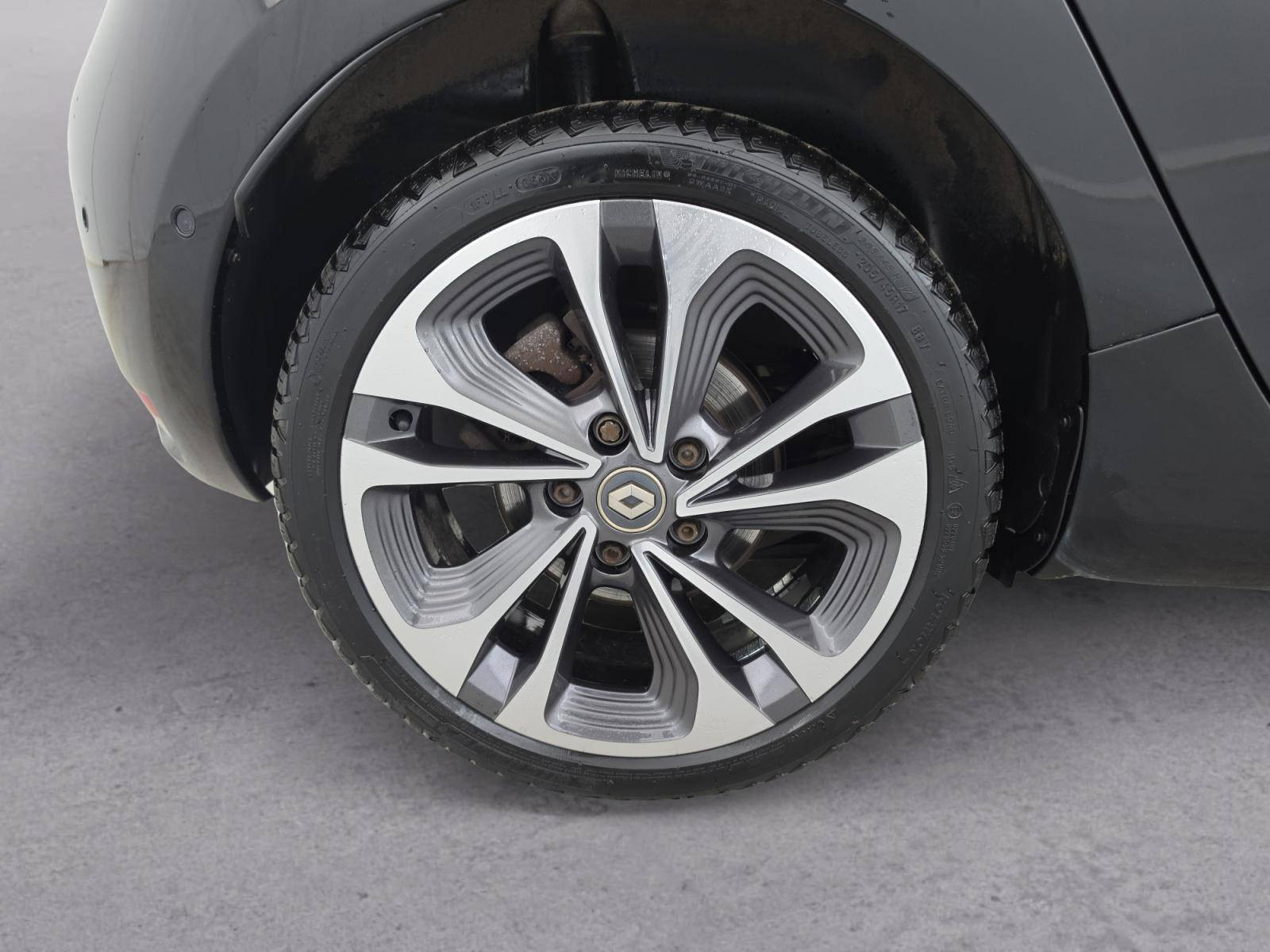 Vente en ligne Renault Zoé Zoe R135 - 22B au prix de 16 590 €