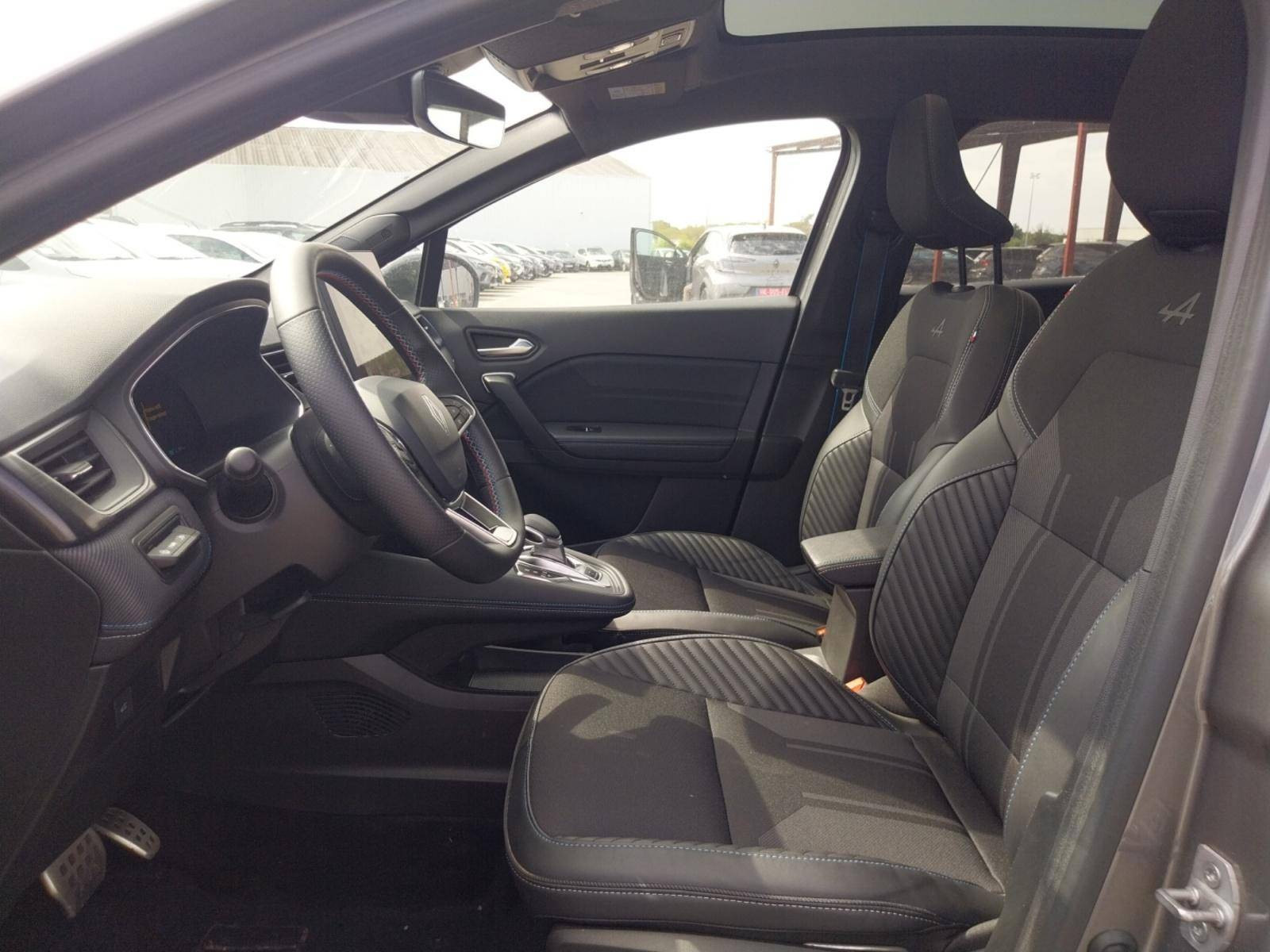 Vente en ligne Renault Symbioz  E-Tech full hybrid 145 au prix de 26 990 €
