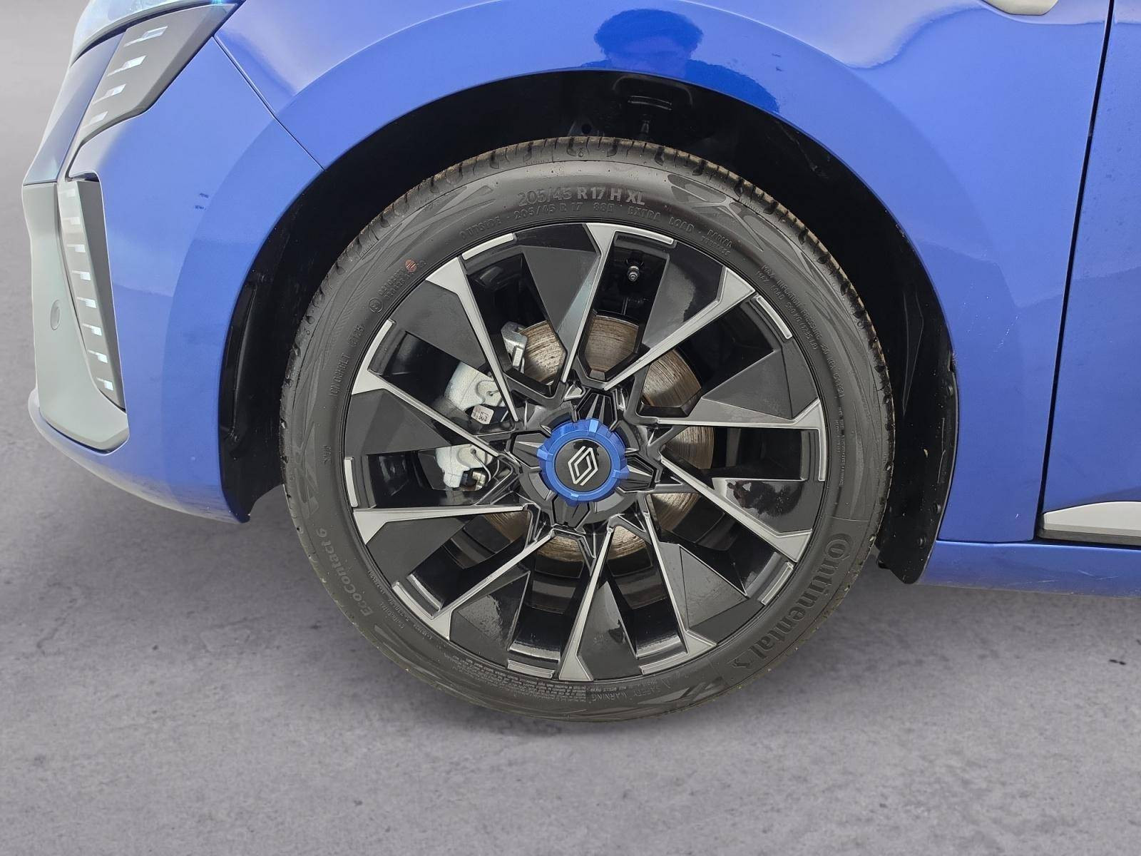 Vente en ligne Renault Clio 5 Clio E-Tech full hybrid 145 ch GSR2 au prix de 23 490 €