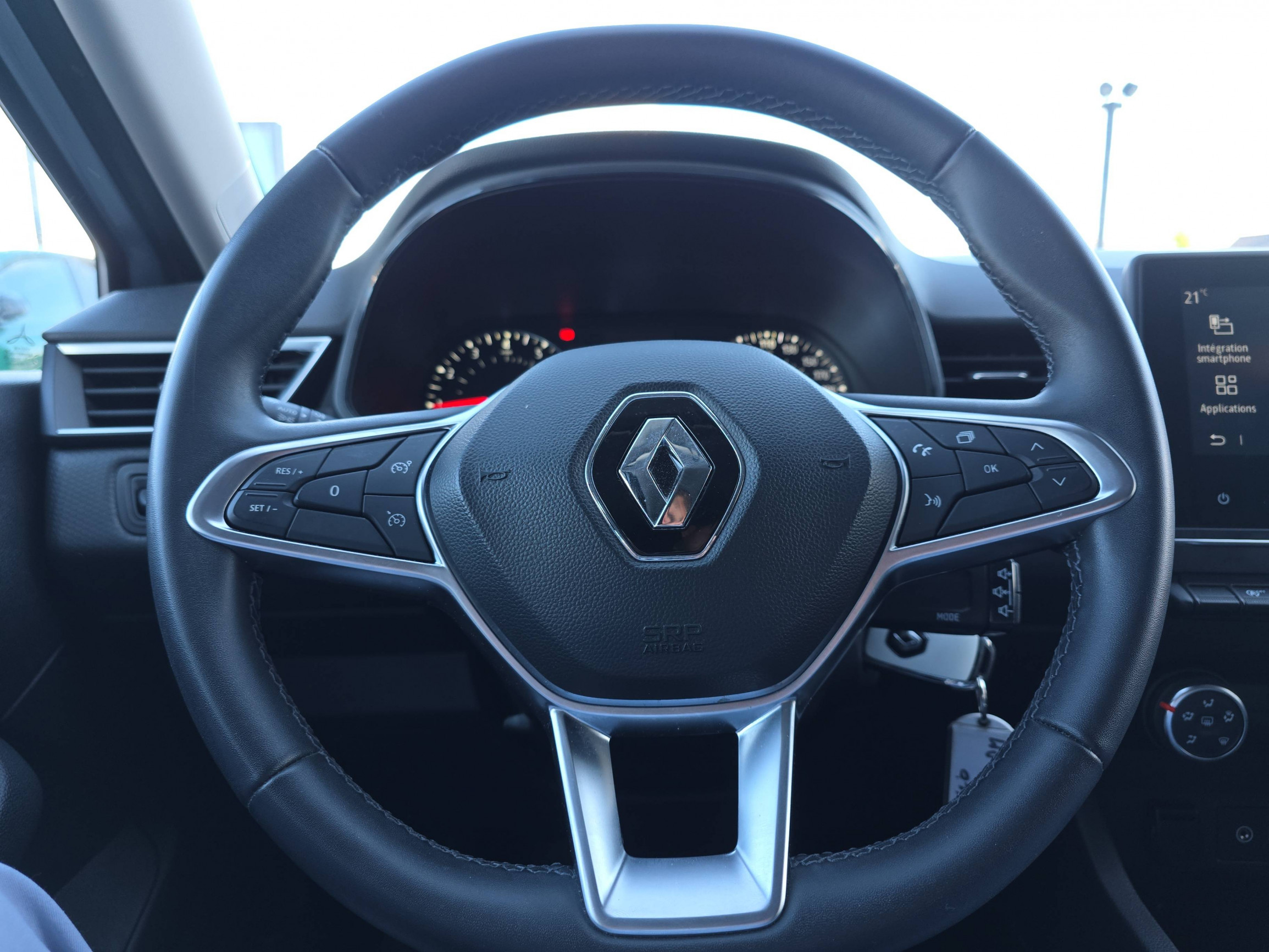 Vente en ligne Renault Clio 5 Clio TCe 90 au prix de 13 490 €