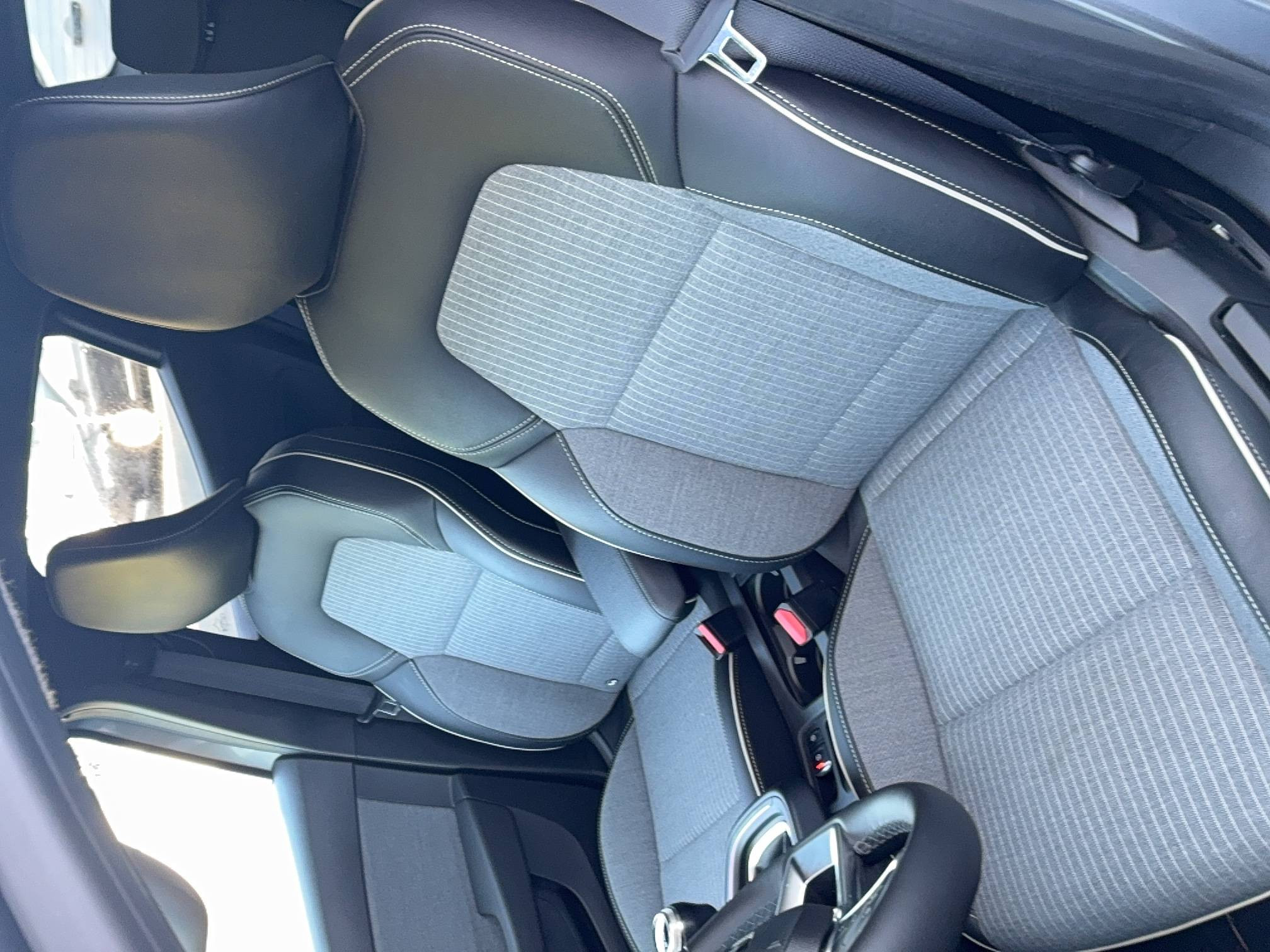 Vente en ligne Renault Clio 5 Clio TCe 90 au prix de 15 990 €