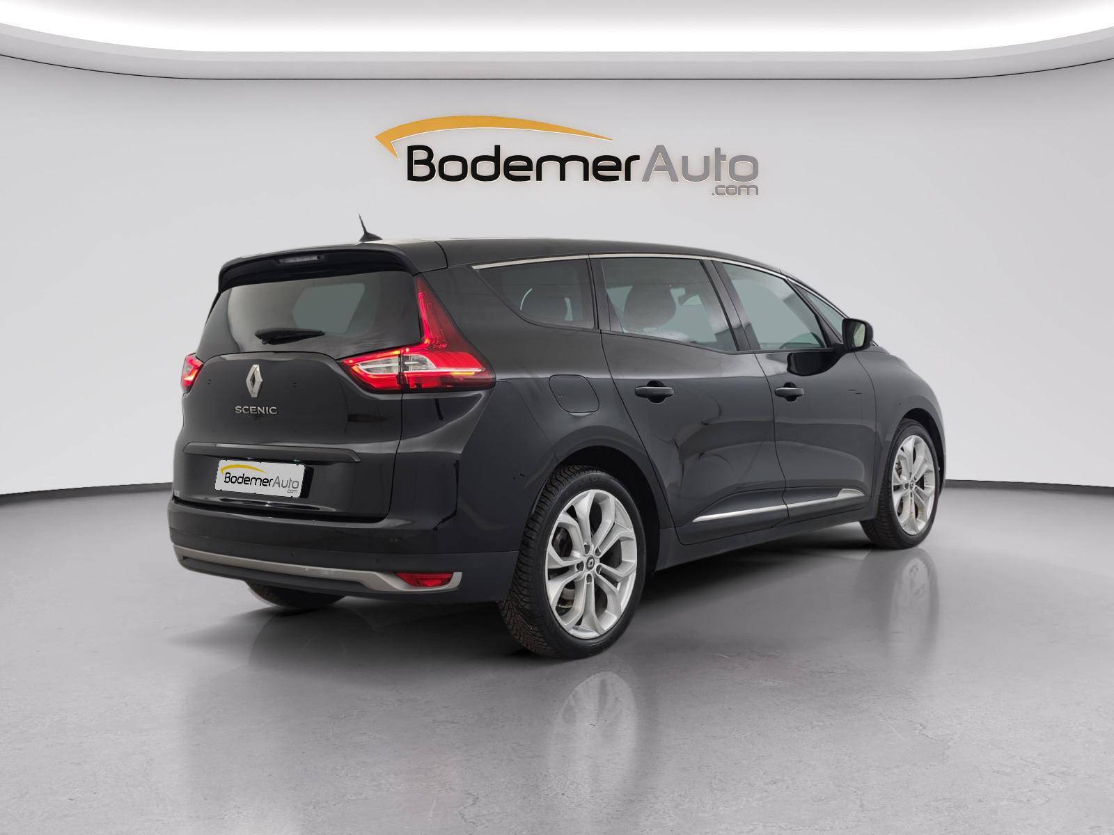 Vente en ligne Renault Grand Scenic 4 Grand Scenic Blue dCi 120 au prix de 13 999 €