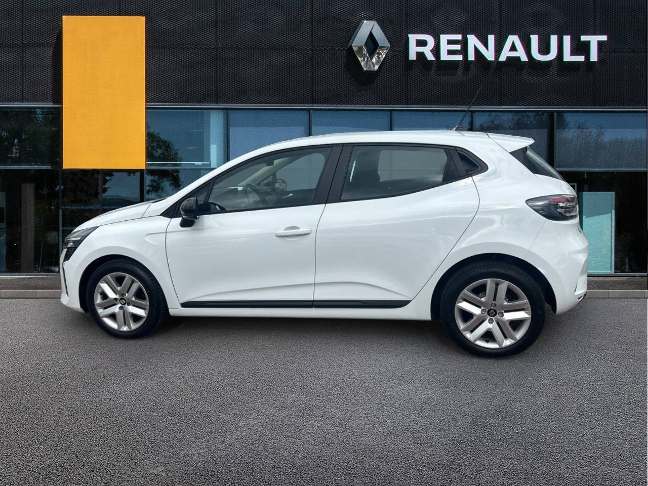 Vente en ligne Renault Clio 5 Clio SCe 65 ch GSR2 au prix de 15 990 €