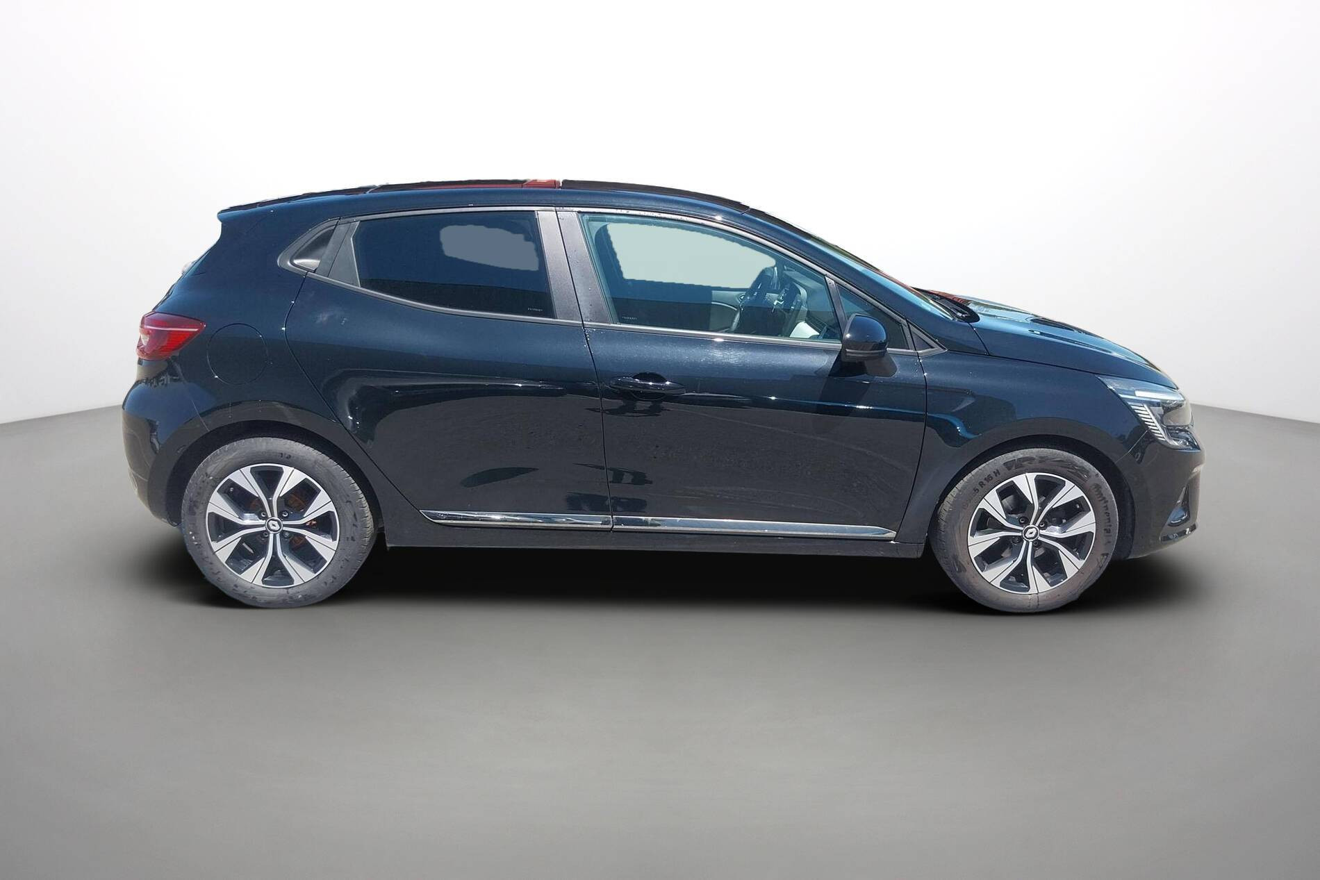 Vente en ligne Renault Clio 5 Clio TCe 90 au prix de 14 490 €