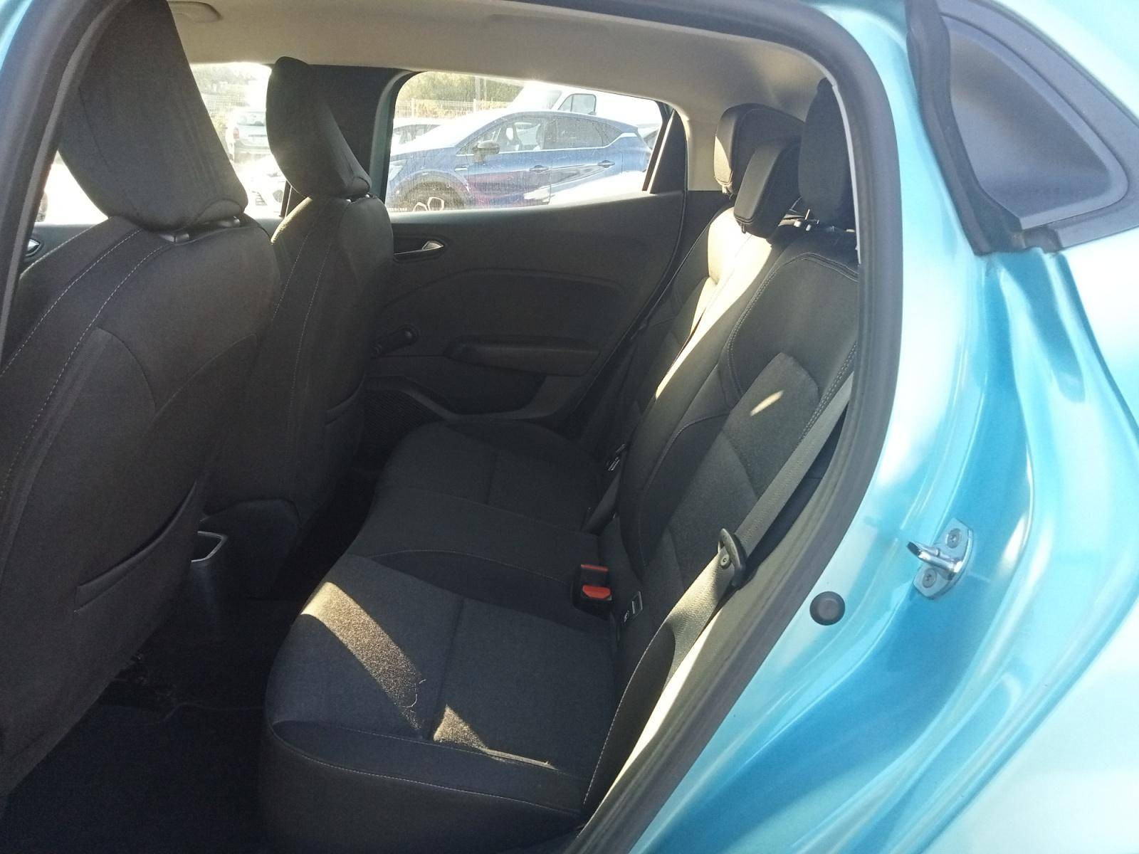 Vente en ligne Renault Clio 5 Clio TCe 90 - 21N au prix de 13 990 €