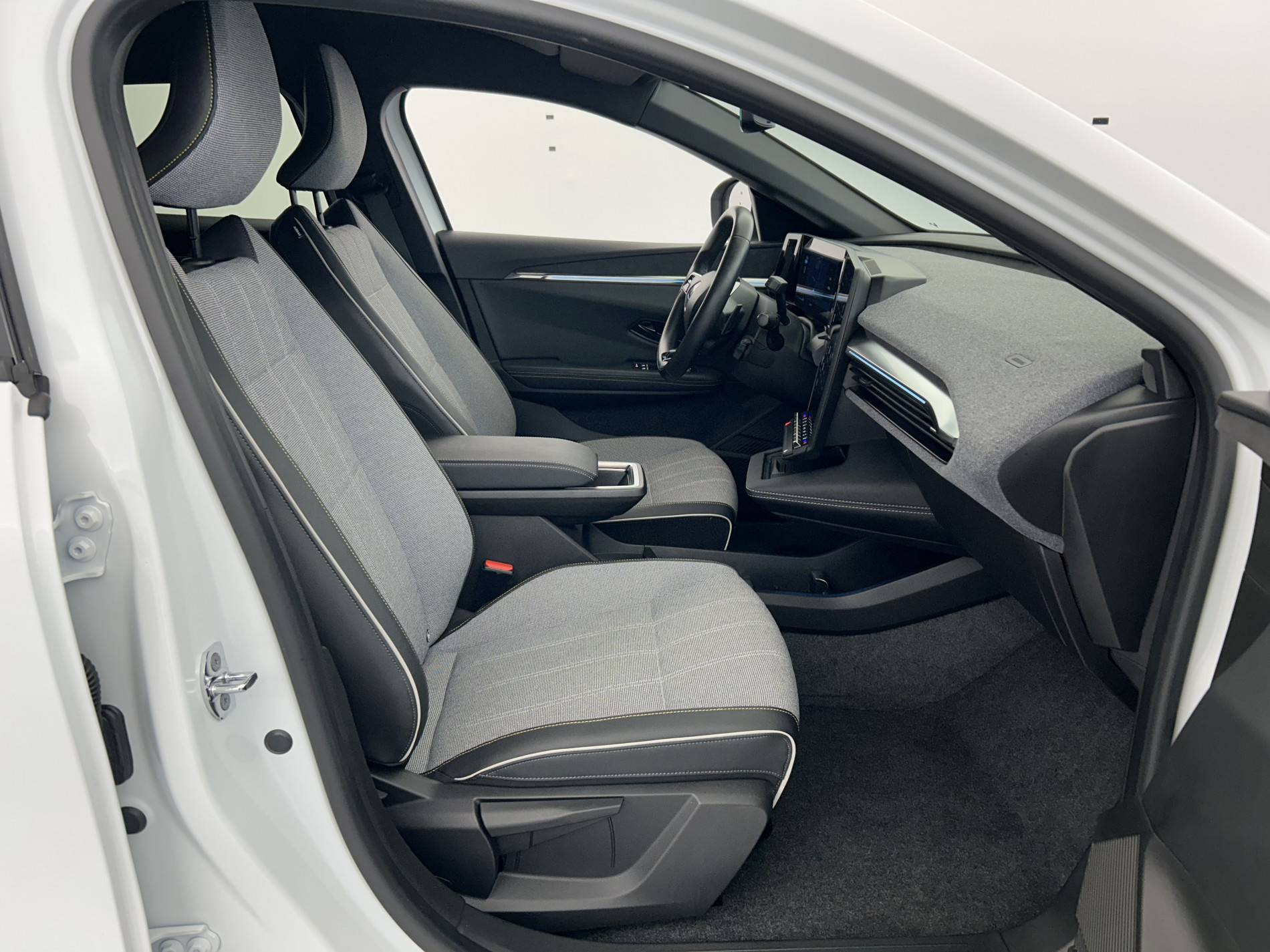Vente en ligne Renault Megane E-Tech  EV40 130ch standard charge au prix de 19 390 €