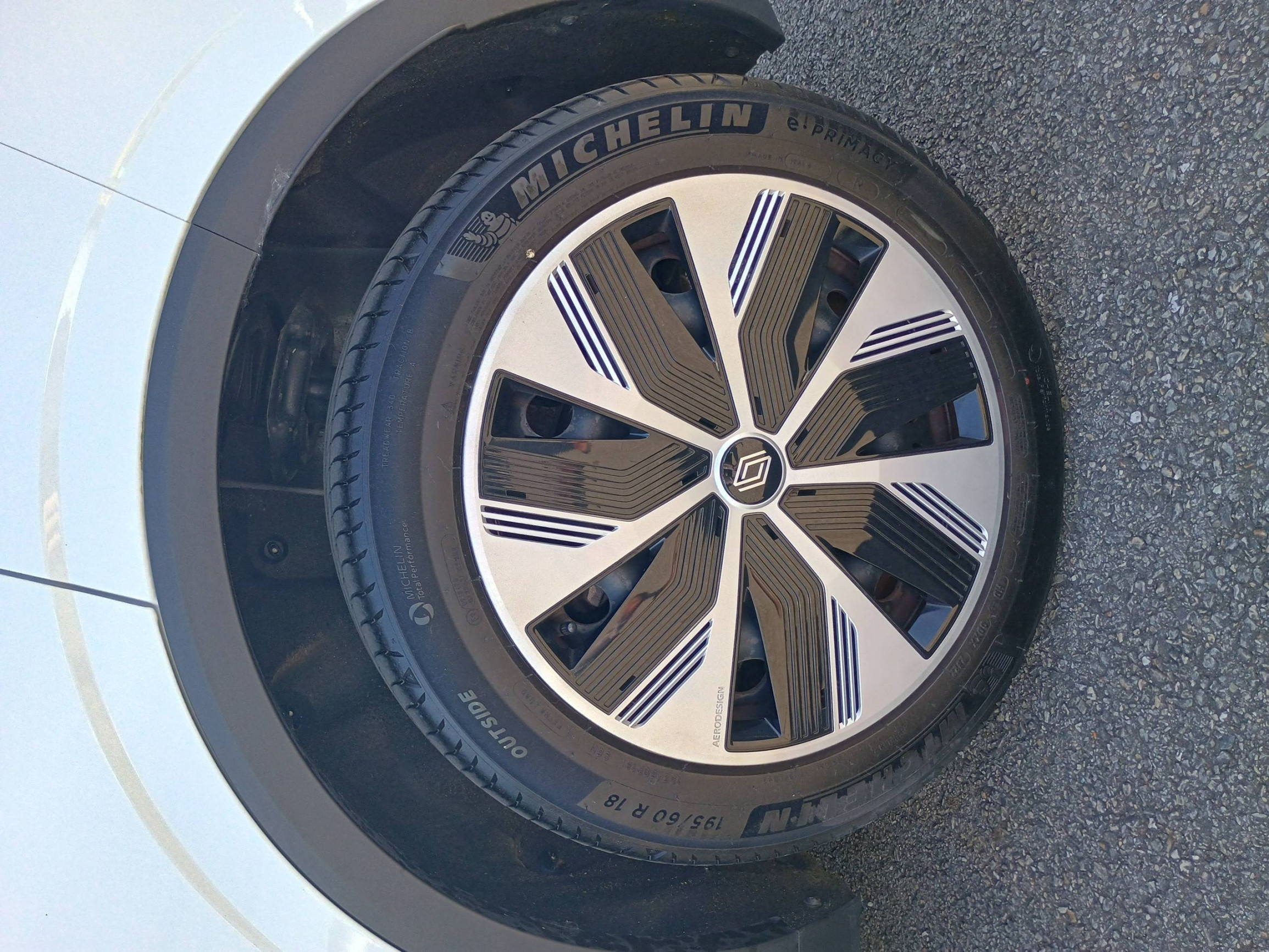 Vente en ligne Renault Megane E-Tech  EV60 130ch super charge au prix de 23 190 €