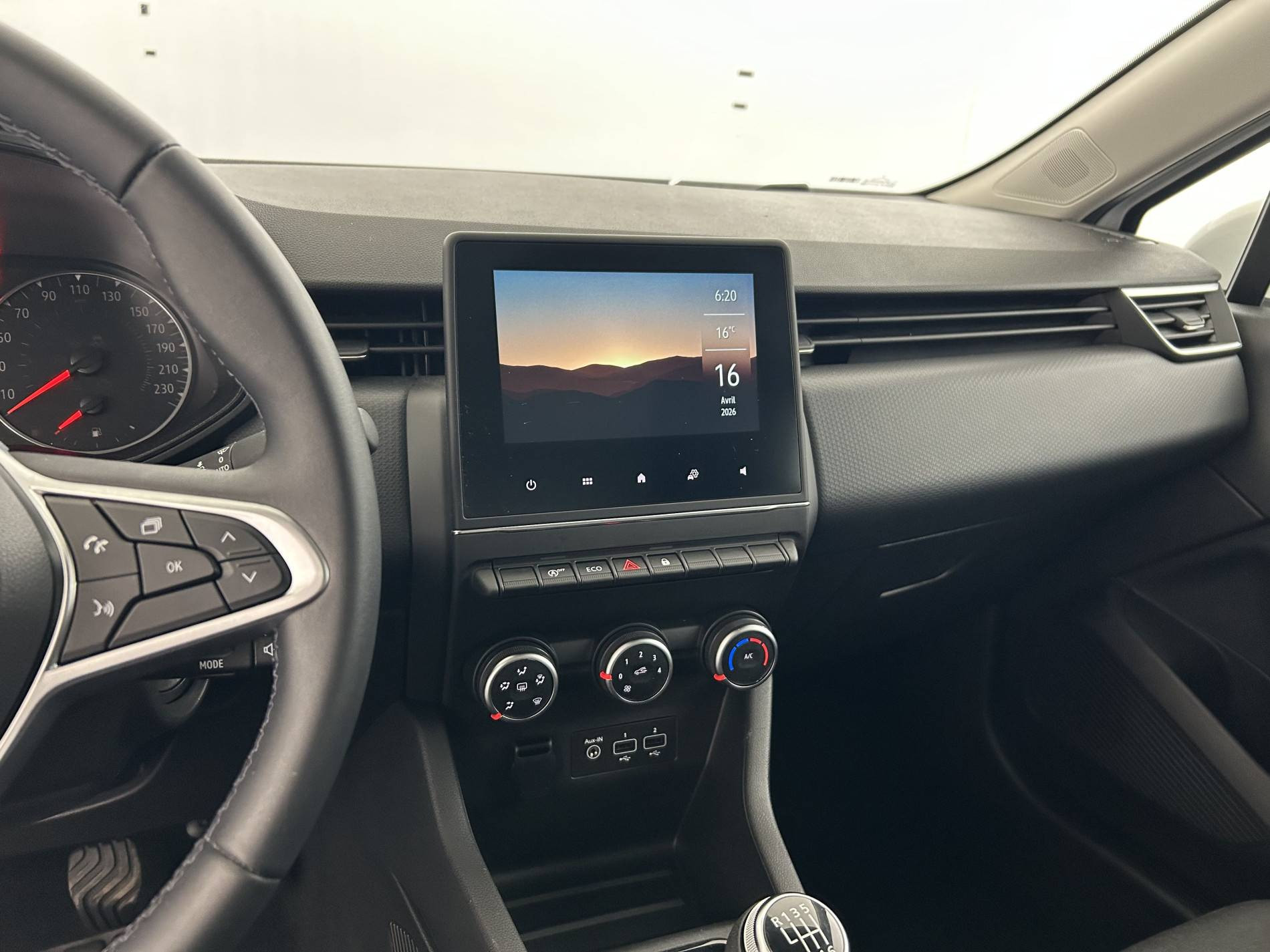 Vente en ligne Renault Clio 5 Clio TCe 90 au prix de 13 990 €