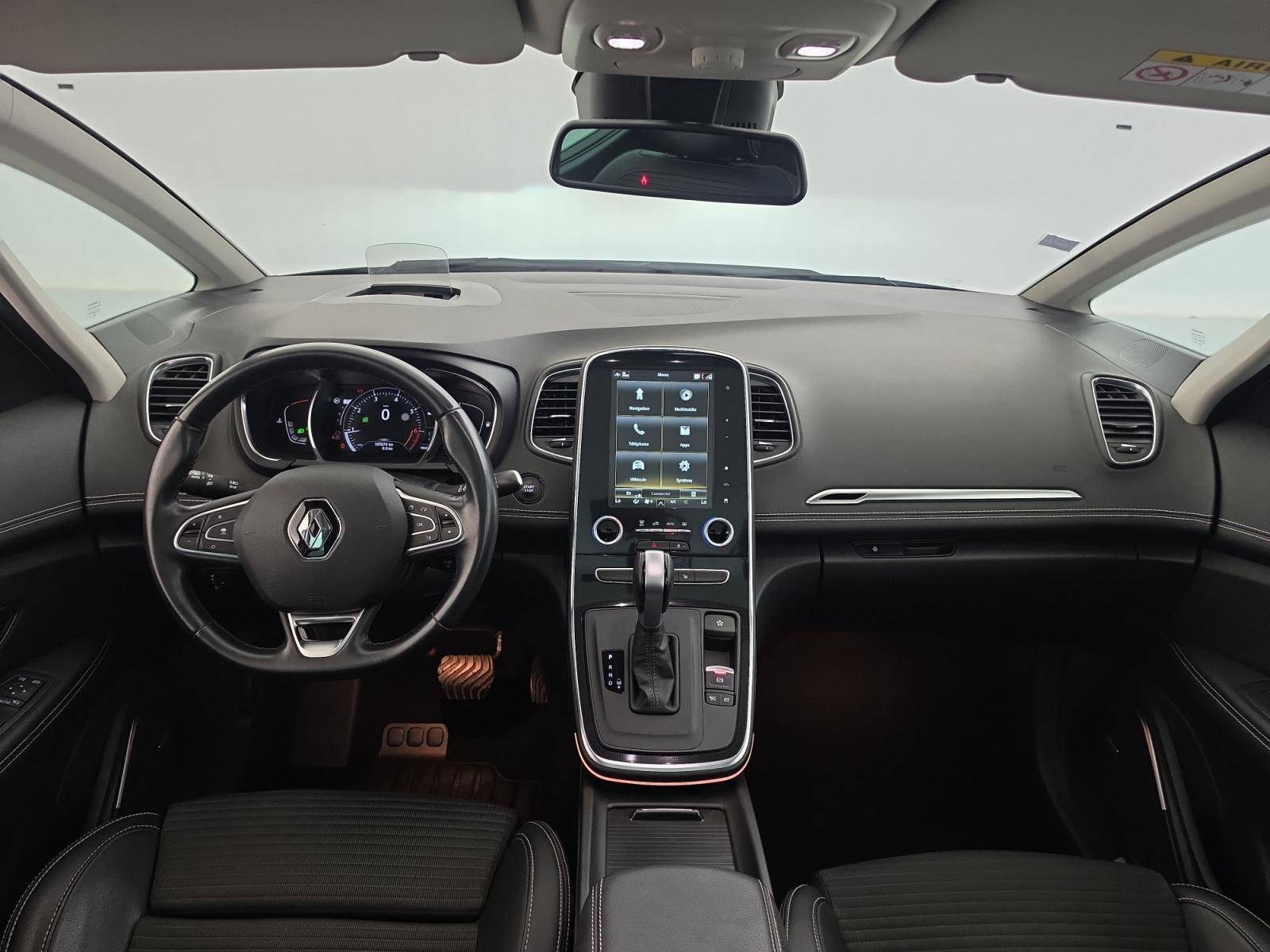 Vente en ligne Renault Grand Scenic 4 Grand Scenic TCe 160 FAP EDC au prix de 16 990 €