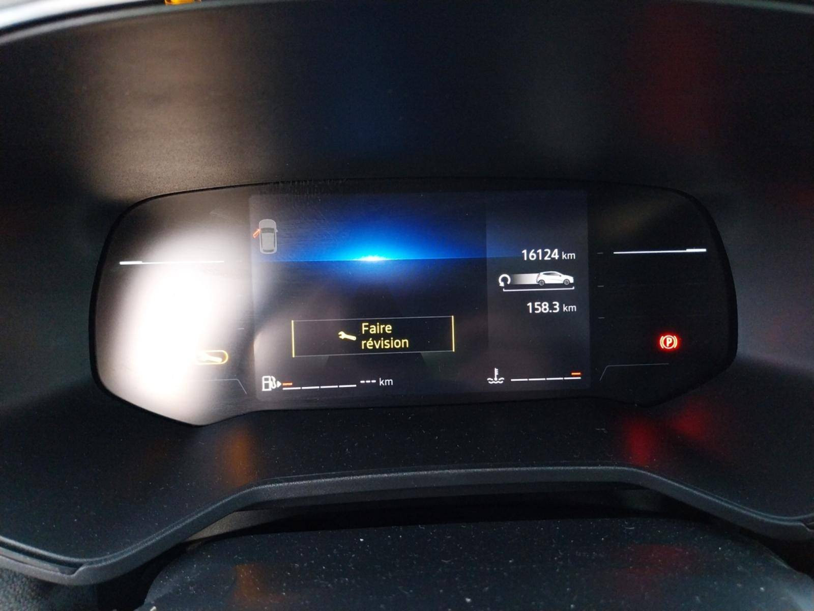 Vente en ligne Renault Clio 5 Clio Blue dCi 100 ch GSR2 au prix de 17 750 €