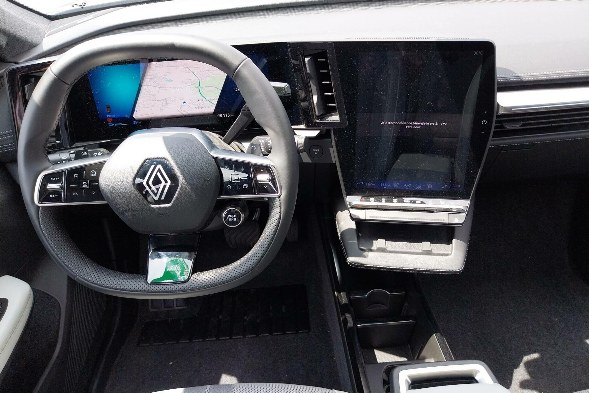 Vente en ligne Renault Scenic E-Tech Scenic E-Tech électrique 220 ch grande autonomie au prix de 38 900 €