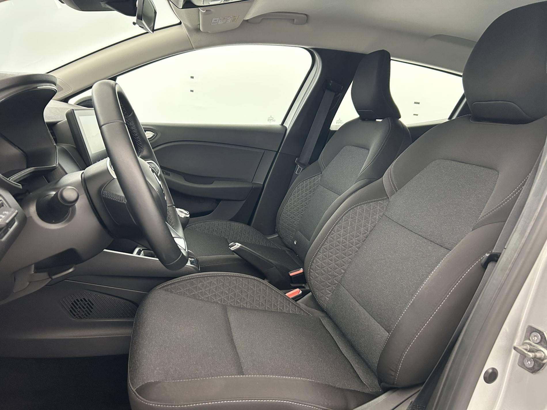 Vente en ligne Renault Clio 5 Clio TCe 90 au prix de 14 290 €