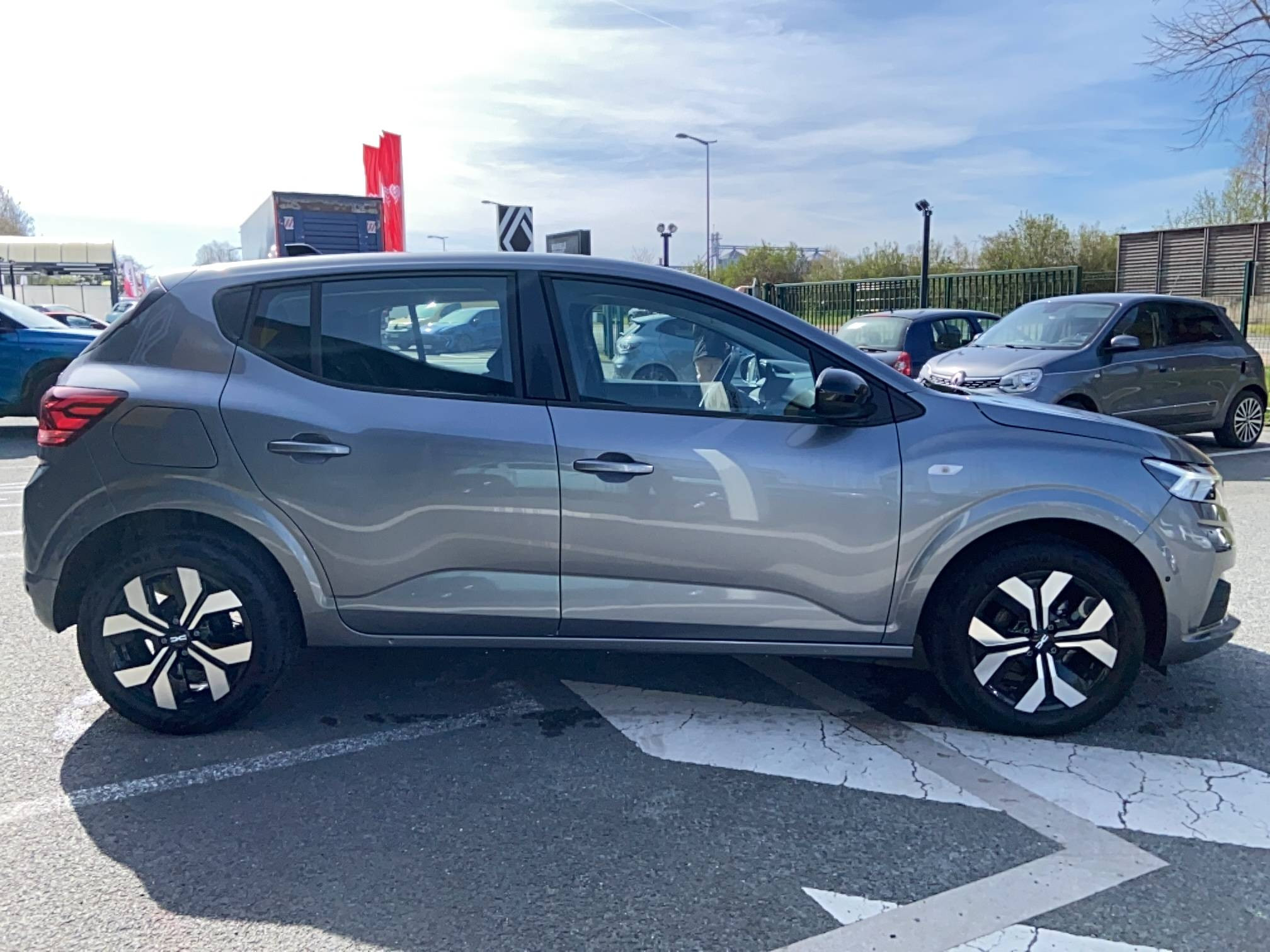 Vente en ligne Dacia Sandero  TCe 90 auto au prix de 17 990 €