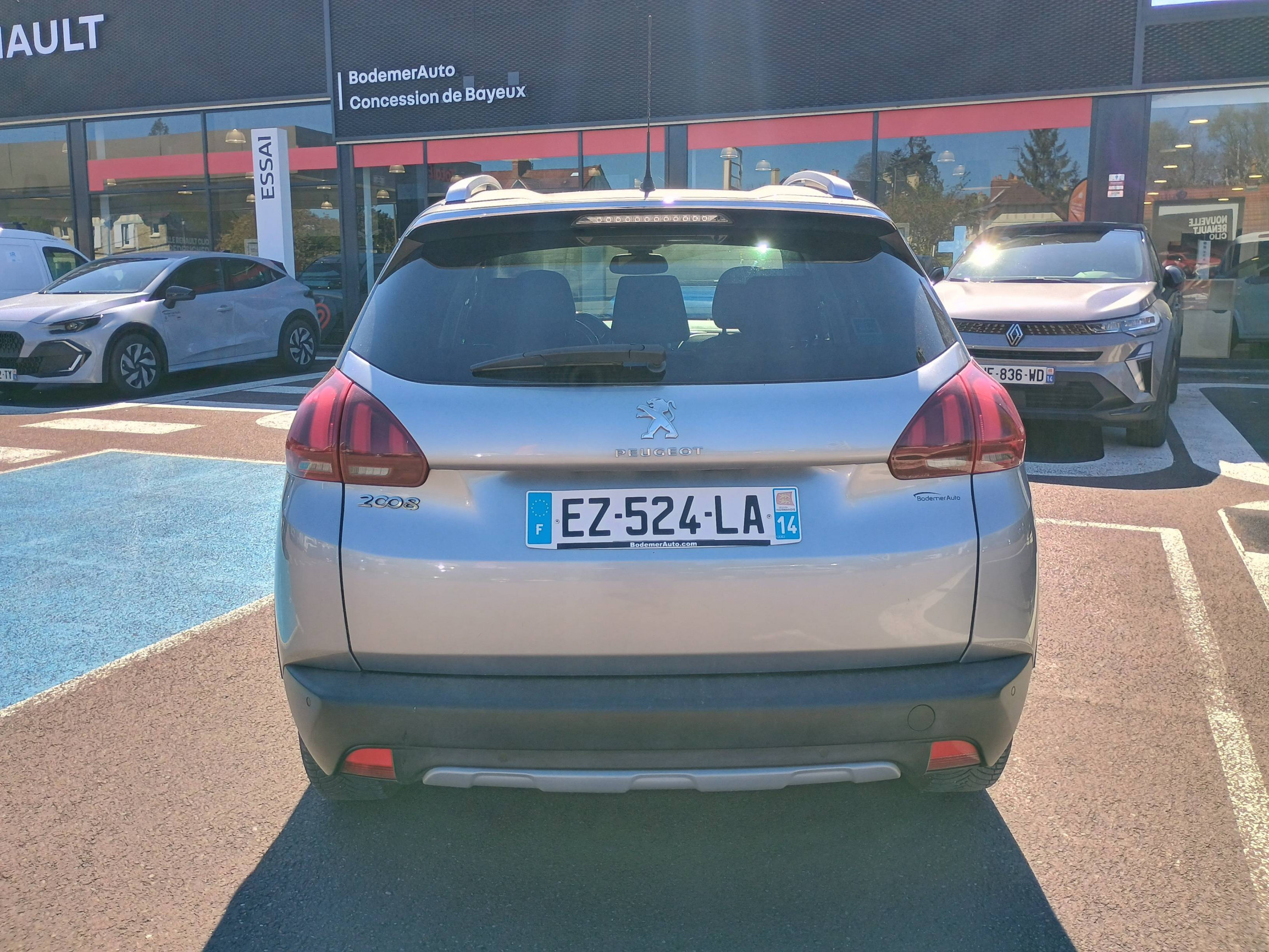 Peugeot 2008 2008 BlueHDi 100ch S&S BVM6 occasion de 2018 en vente à Bayeux