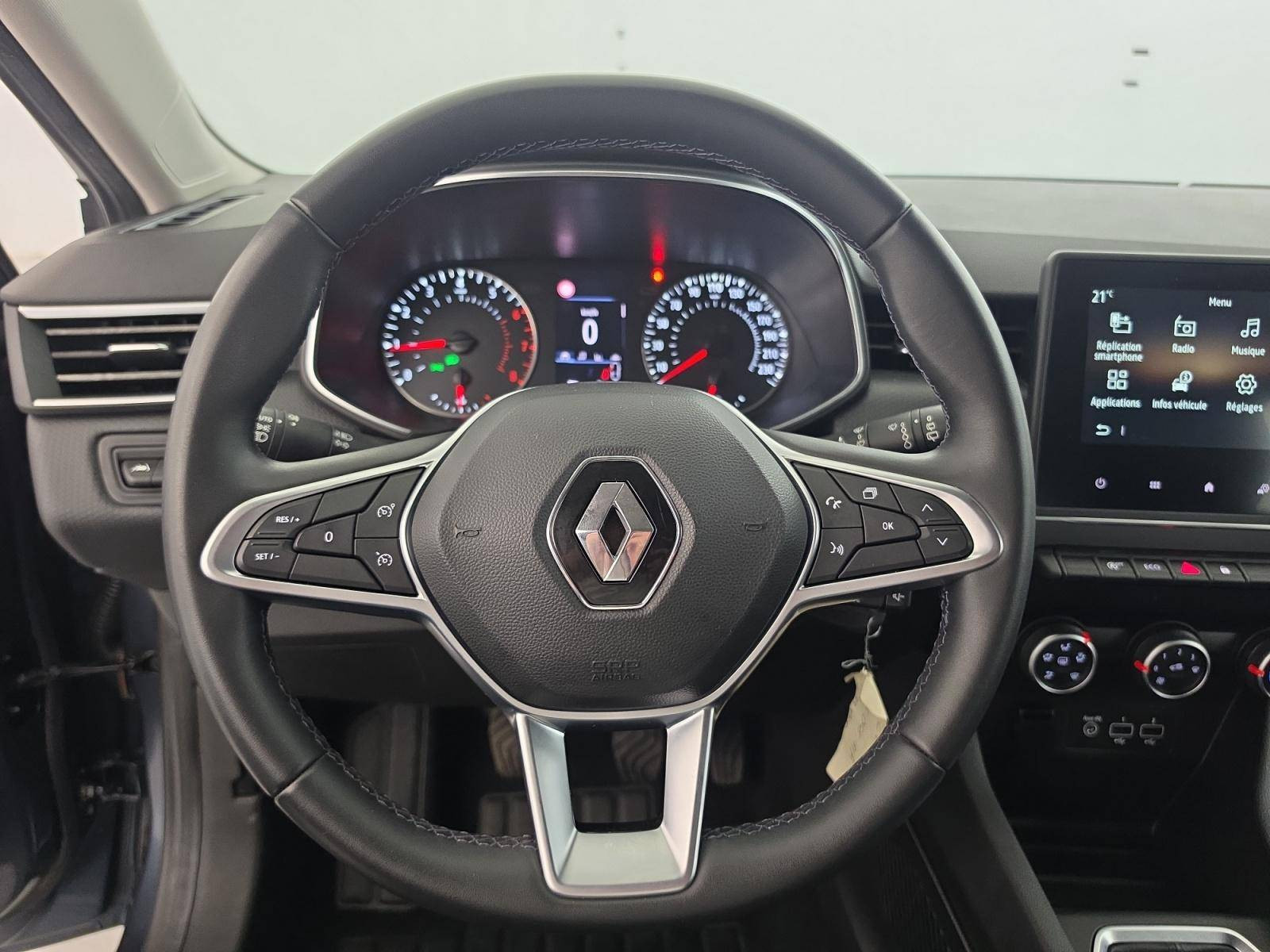Vente en ligne Renault Clio 5 Clio TCe 100 au prix de 11 490 €