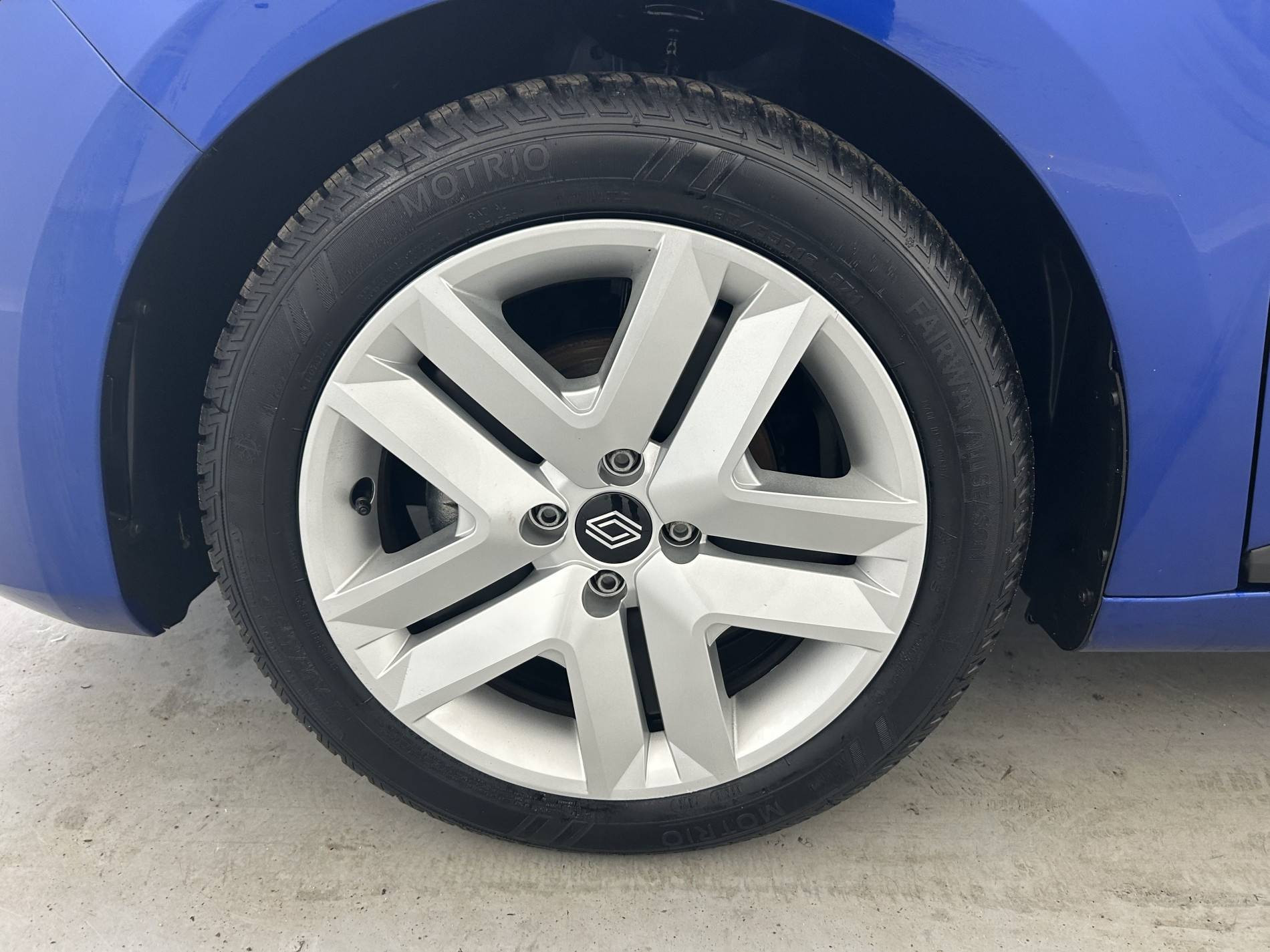 Vente en ligne Renault Clio 5 Clio TCe 90 au prix de 15 290 €