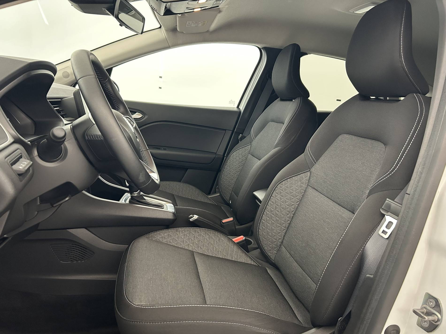 Vente en ligne Renault Captur  E-Tech full hybrid 145 au prix de 19 490 €