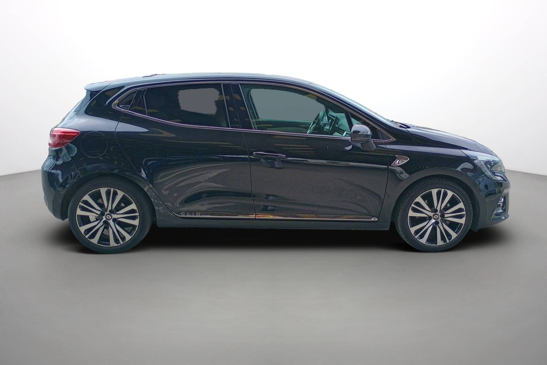 Vente en ligne Renault Clio 5 Clio E-Tech 140 - 21N au prix de 18 990 €