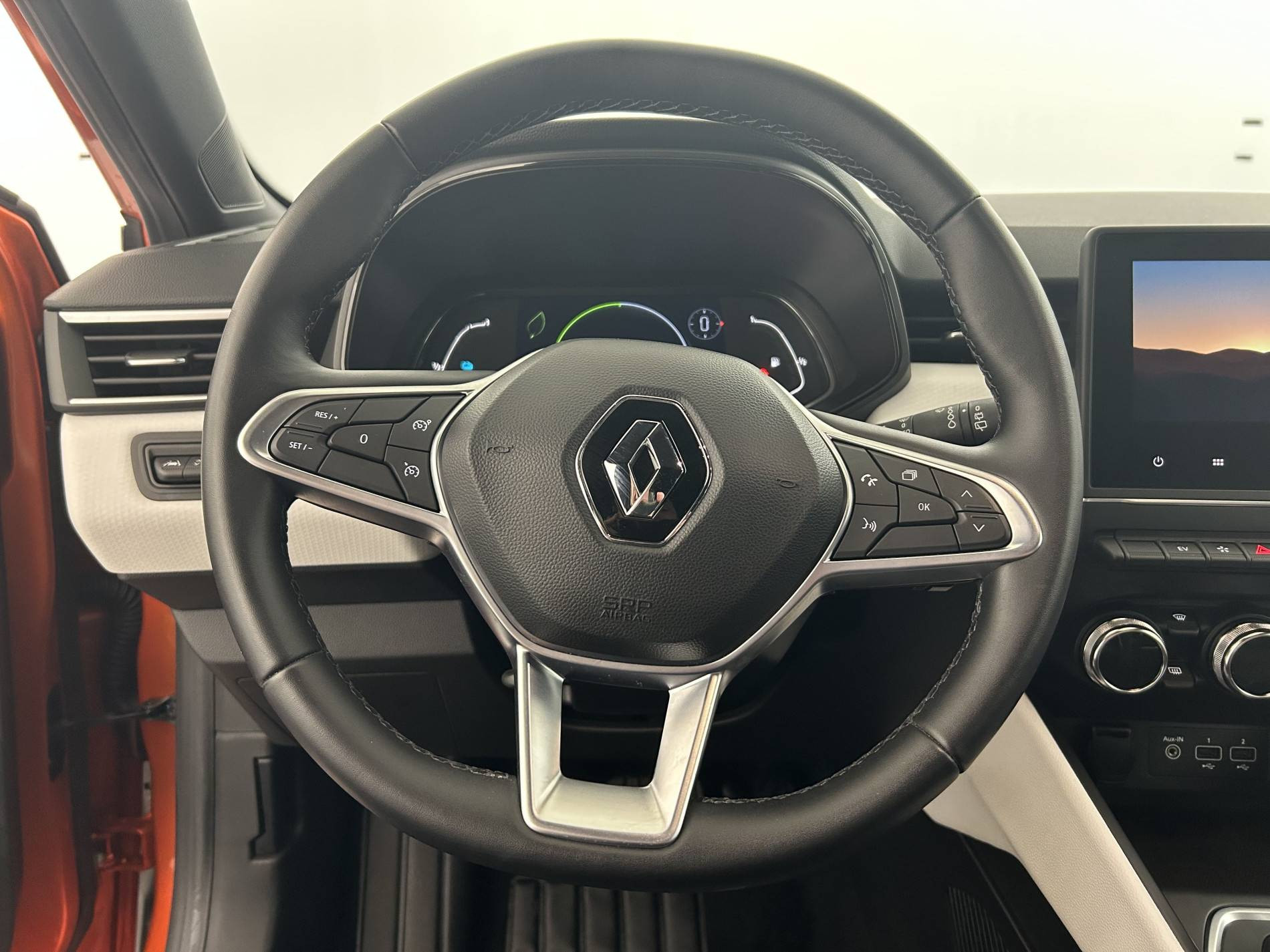 Vente en ligne Renault Clio 5 Clio E-Tech 140 - 21N au prix de 16 390 €