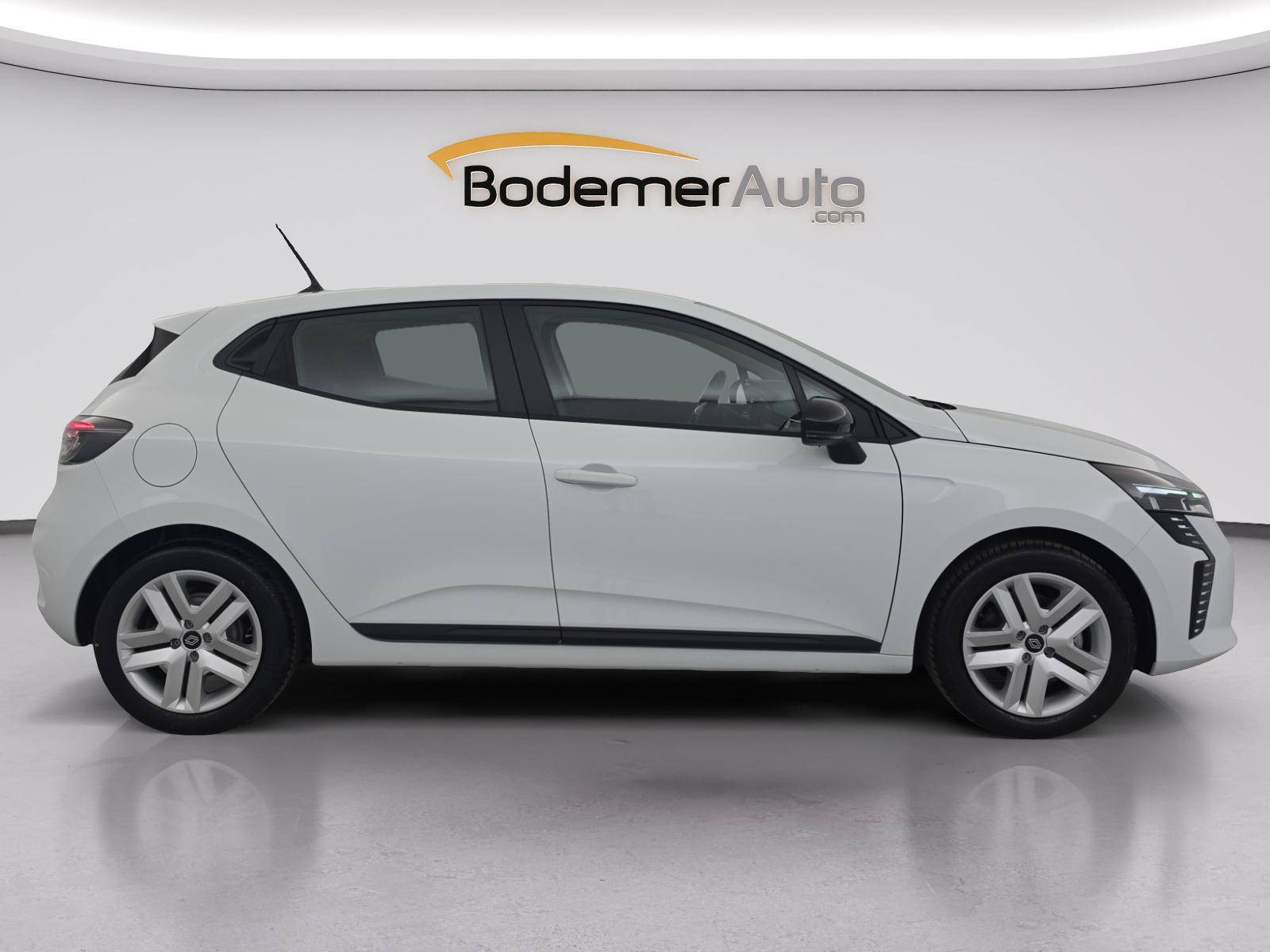 Vente en ligne Renault Clio 5 Clio E-Tech full hybrid 145 ch GSR2 au prix de 19 590 €