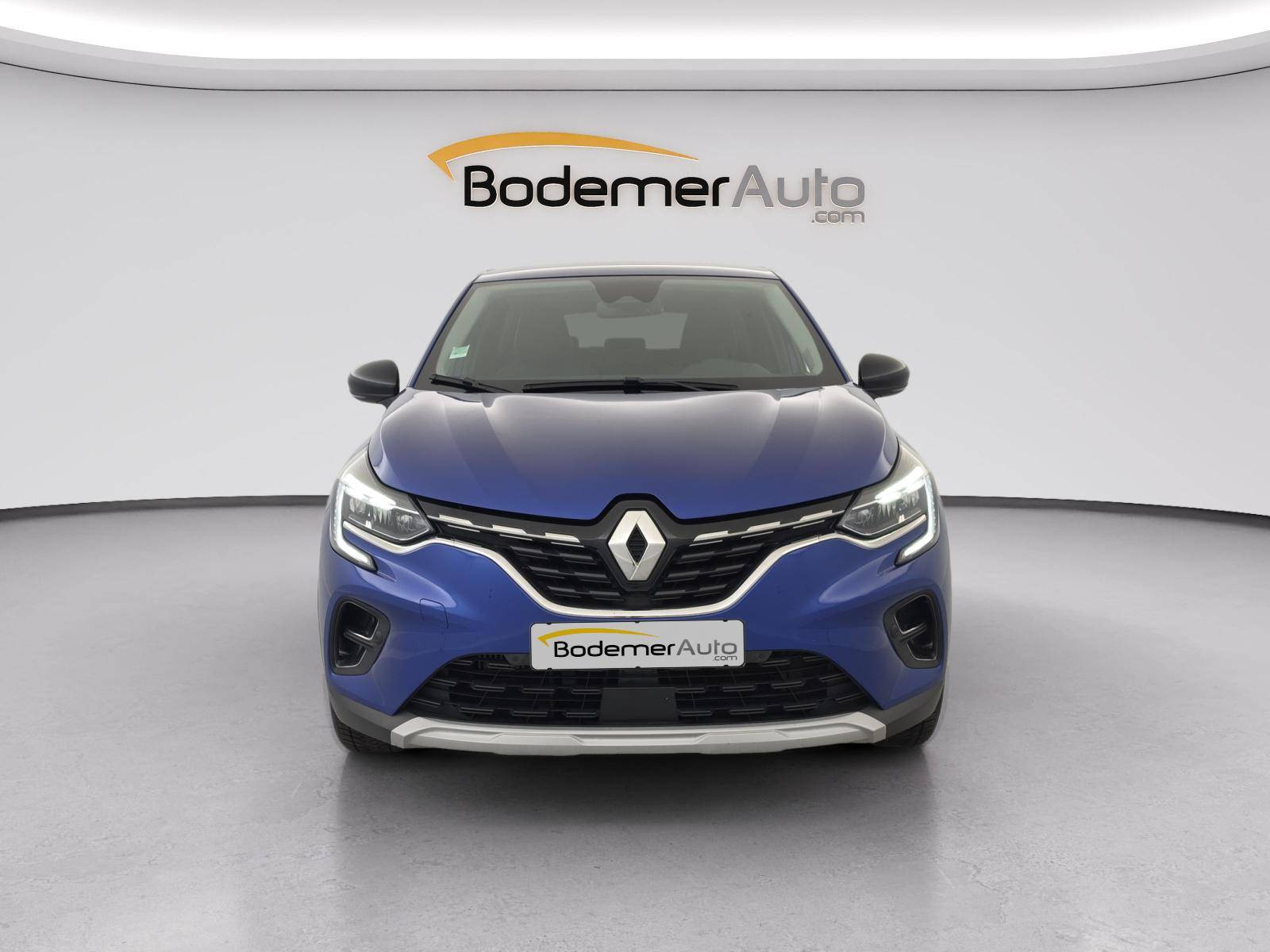 Vente en ligne Renault Captur  mild hybrid 160 EDC au prix de 19 490 €