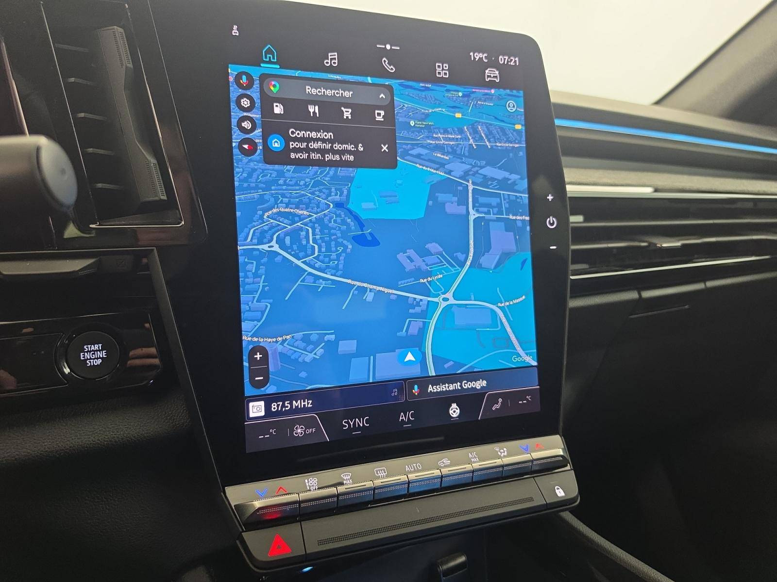 Vente en ligne Renault Austral  E-Tech hybrid 200 au prix de 27 900 €